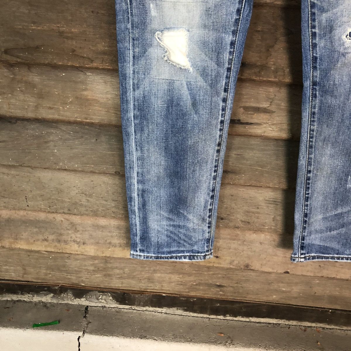Uniqlo Uniqlo japan ripped distressed patchwork denim Pants #4607 Size US 32 / EU 48 - 8 Thumbnail