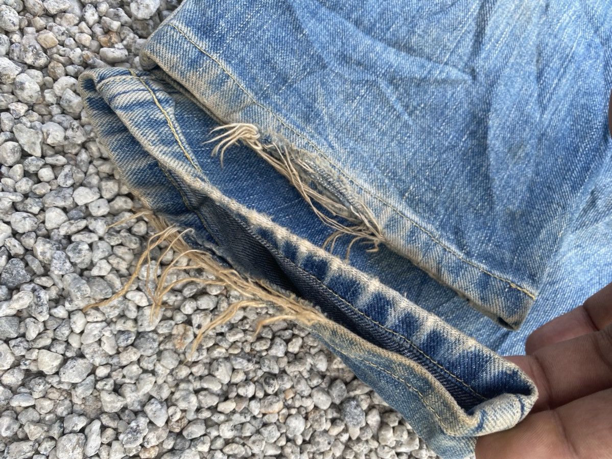 Vintage Thrashed Lee Riders Jeans Made In Japan ‼️RARE Size US 30 / EU 46 - 9 Thumbnail