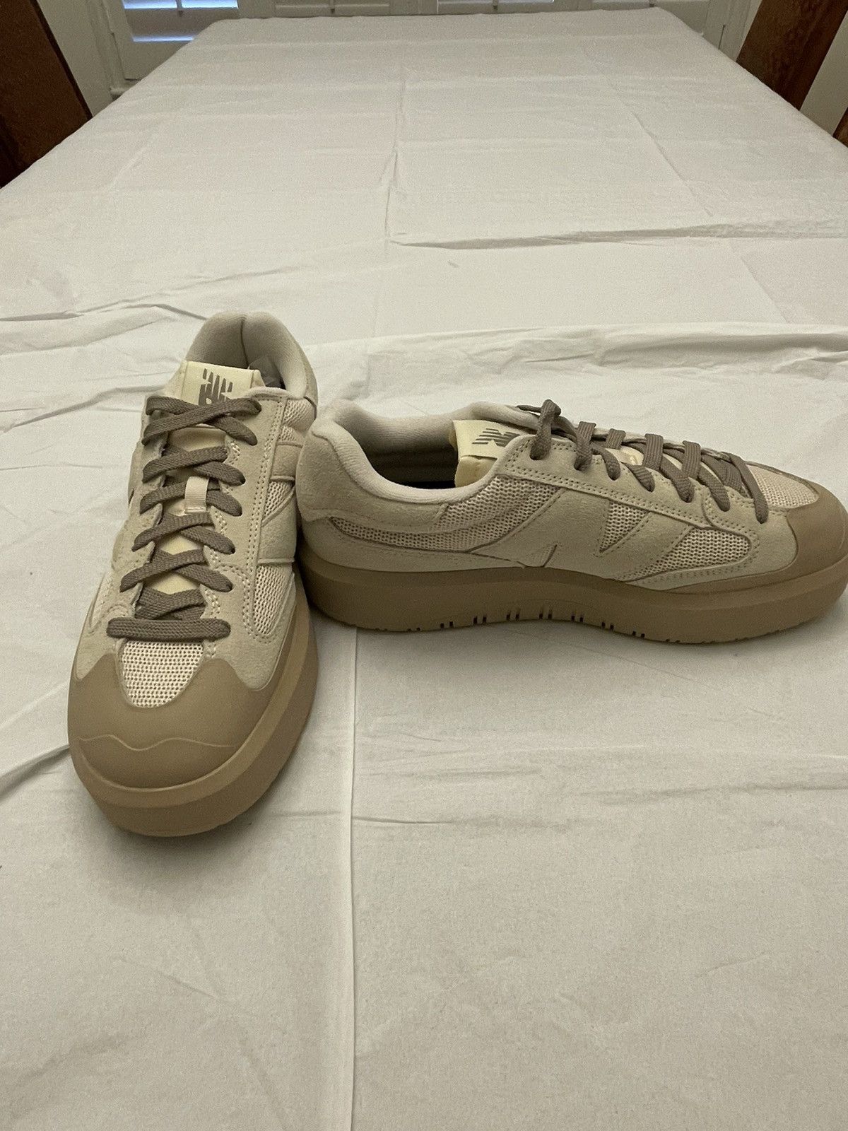 New Balance New Balance Ct302 Size US 9.5 / EU 42-43 - 1 Thumbnail