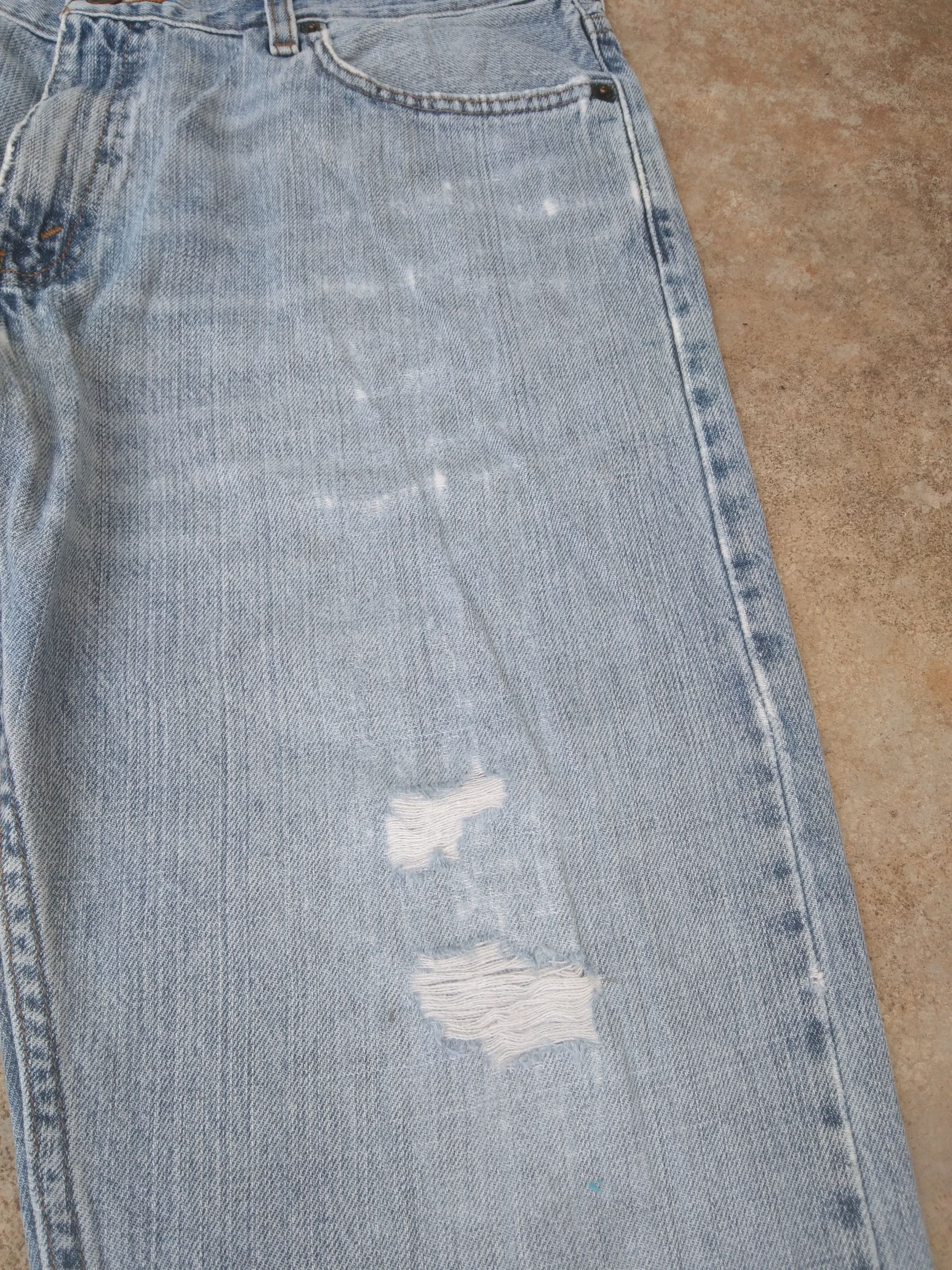 Levi's Vintage Levi's Signature Straight Leg Distressed Jeans 36x29 Size US 36 / EU 52 - 8 Thumbnail