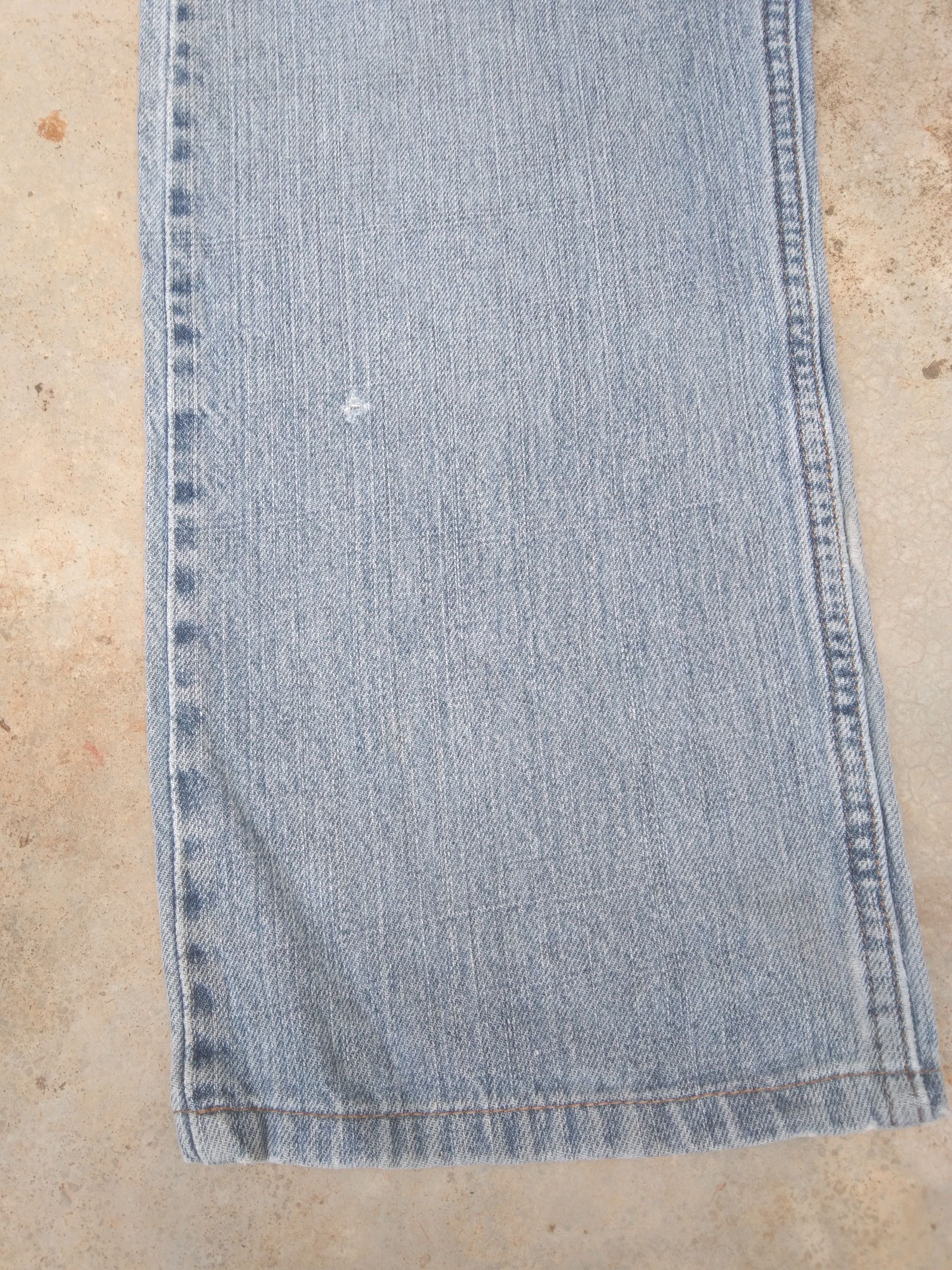 Levi's Vintage Levi's Signature Straight Leg Distressed Jeans 36x29 Size US 36 / EU 52 - 6 Thumbnail