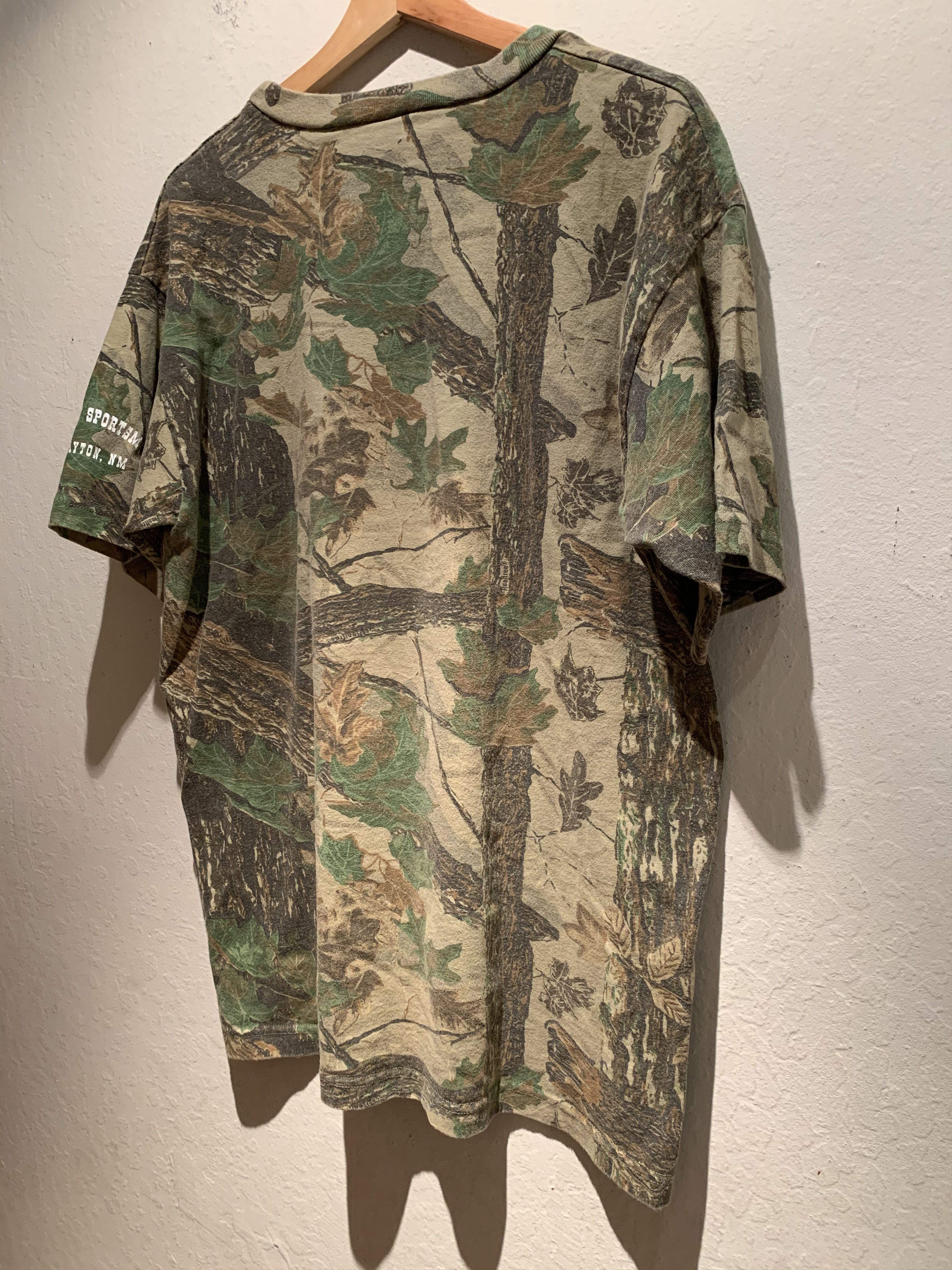 Vintage *RARE* Vintage Elk RealTree Camo USA-Made New Mexico T-Shirt Size US L / EU 52-54 / 3 - 5 Thumbnail
