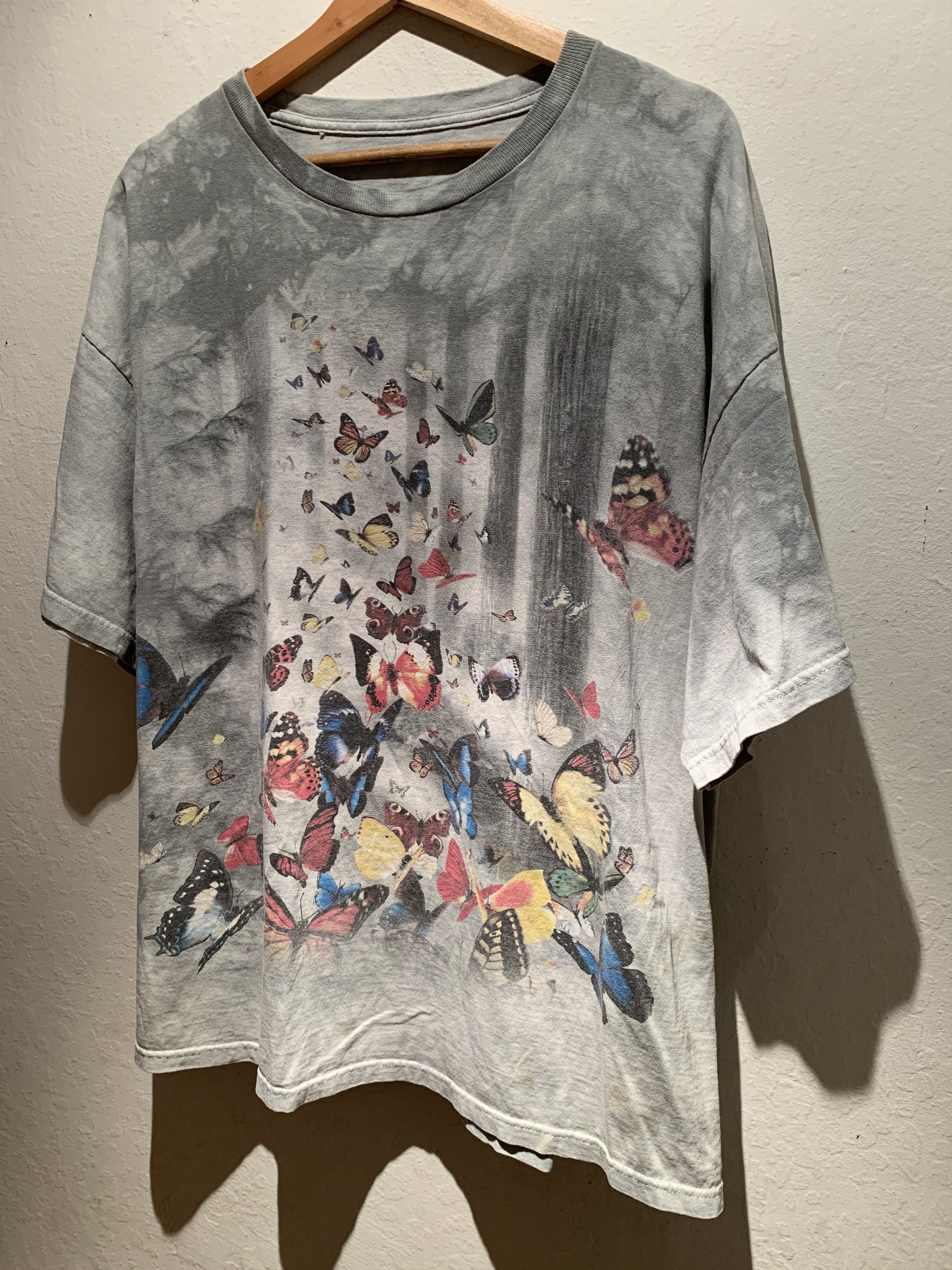 Vintage *RARE* Vintage 2004 Forest Butterfly Tie-Dye T-Shirt XL/2XL Size US XXL / EU 58 / 5 - 1 Thumbnail