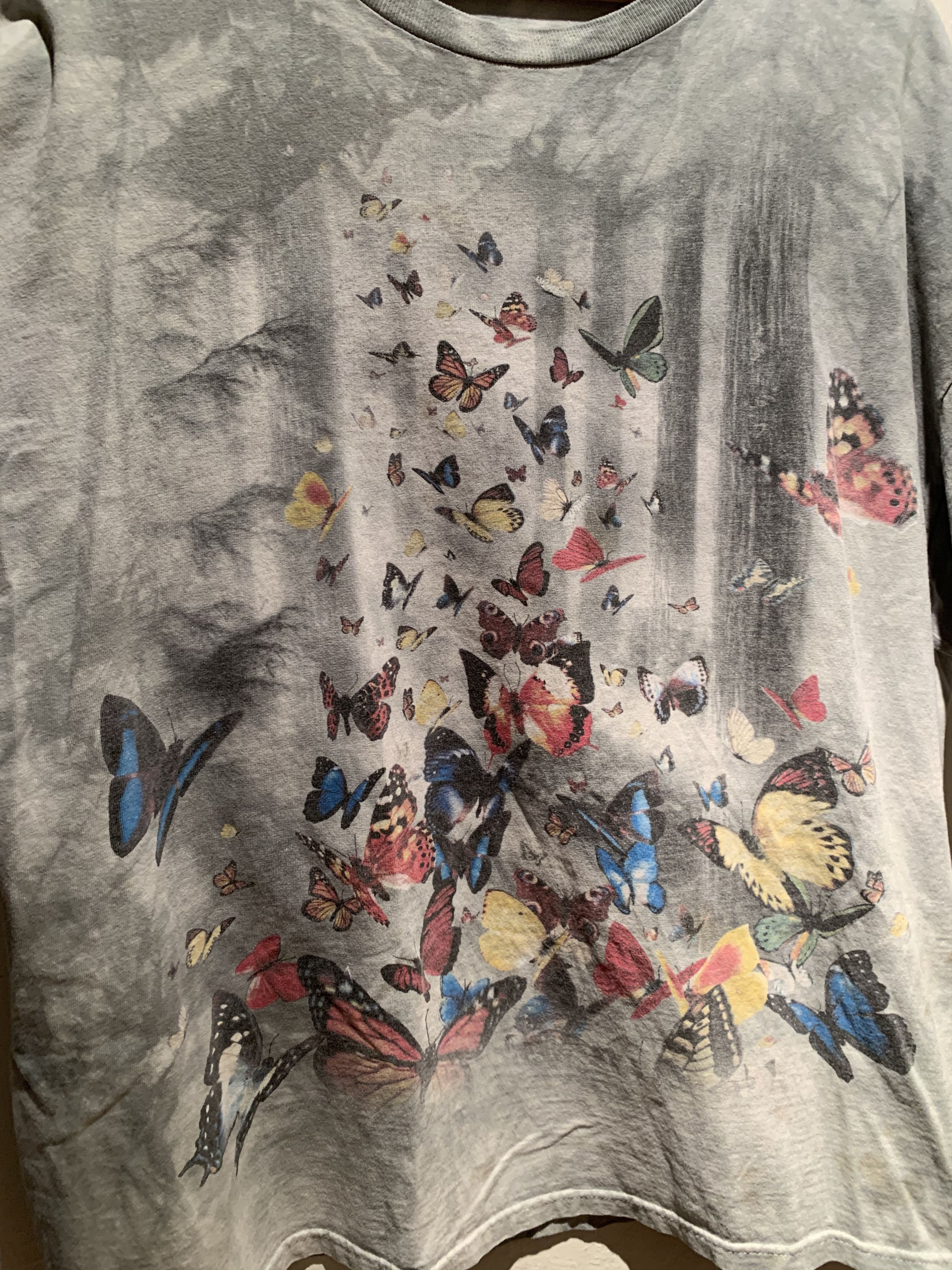 Vintage *RARE* Vintage 2004 Forest Butterfly Tie-Dye T-Shirt XL/2XL Size US XXL / EU 58 / 5 - 2 Thumbnail