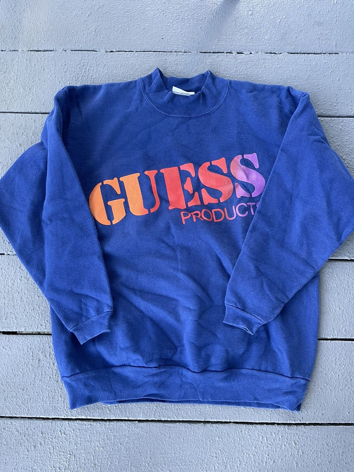 Guess × Vintage 90s Guess Spell Out Retro Crewneck Sweatshirt Size US S / EU 44-46 / 1 - 1 Thumbnail