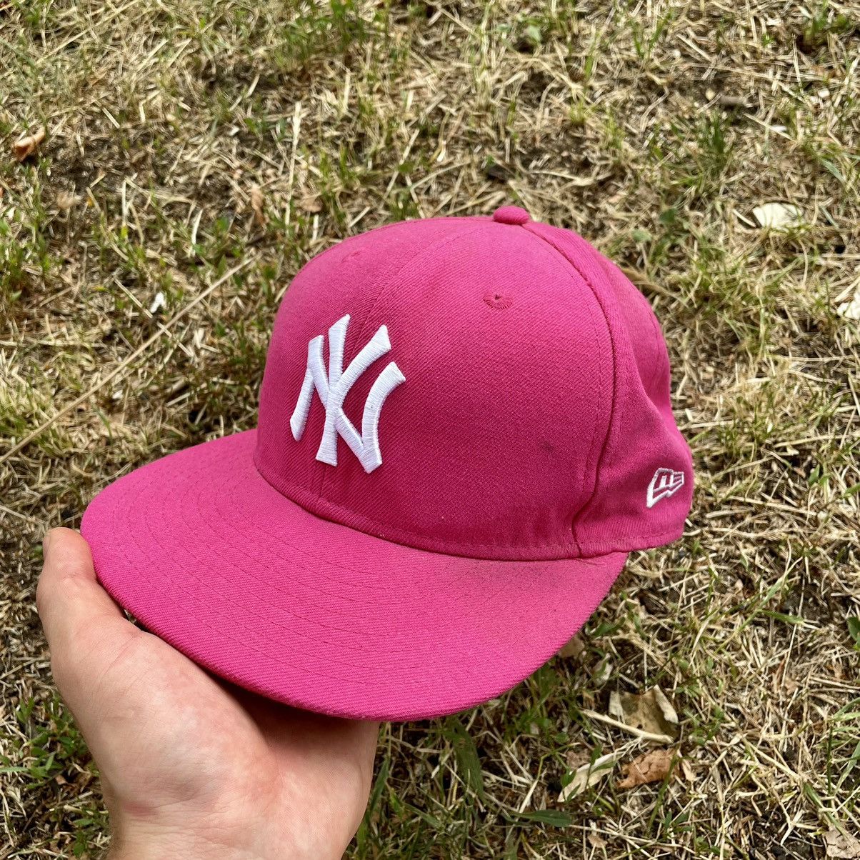 Vintage Vintage 90s New York Yankees Pink Snapback Hat Streetwear OS Size ONE SIZE - 3 Thumbnail