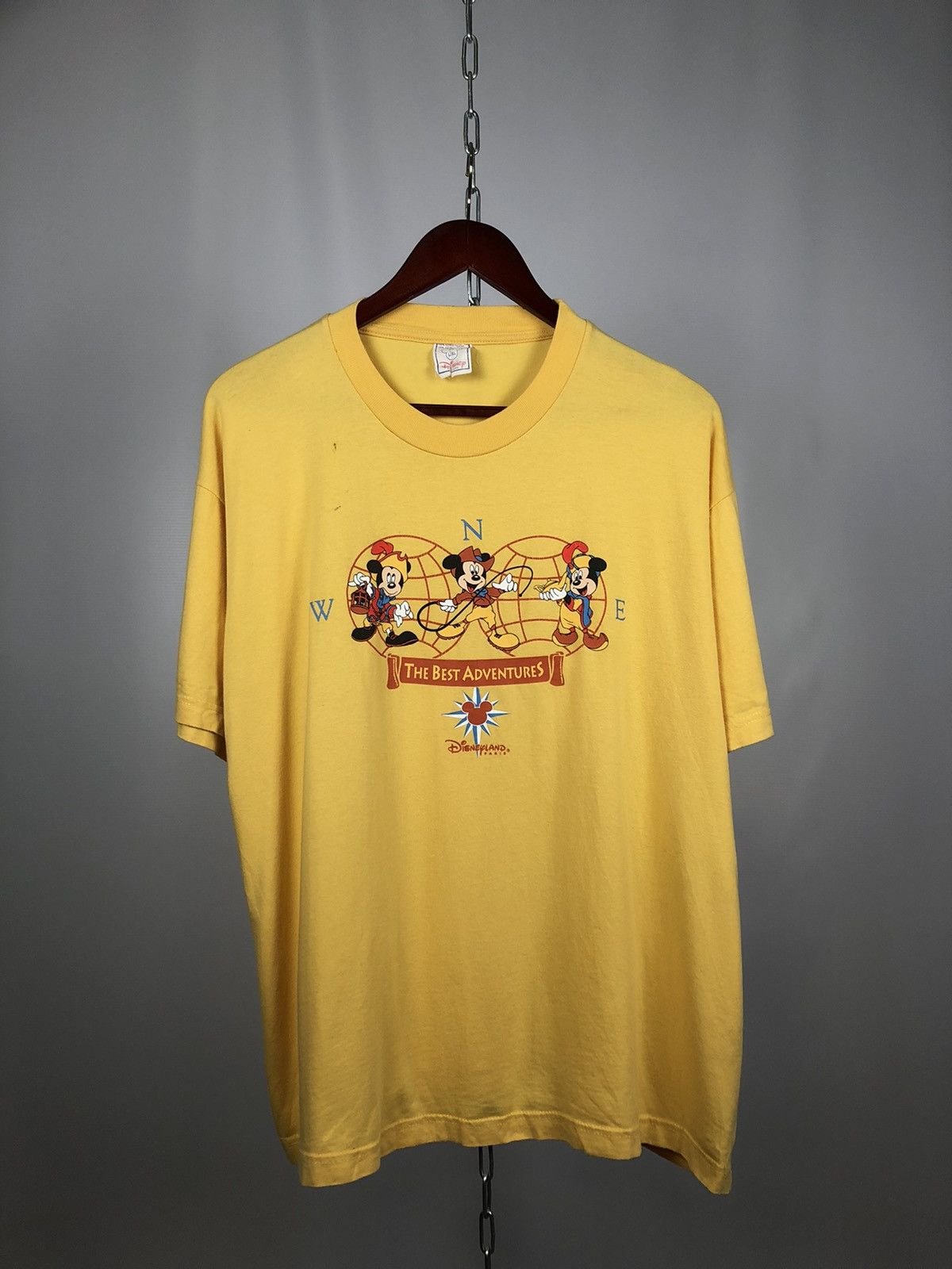 Disney Disney vintage cult movie comics tee Size US L / EU 52-54 / 3 - 1 Thumbnail