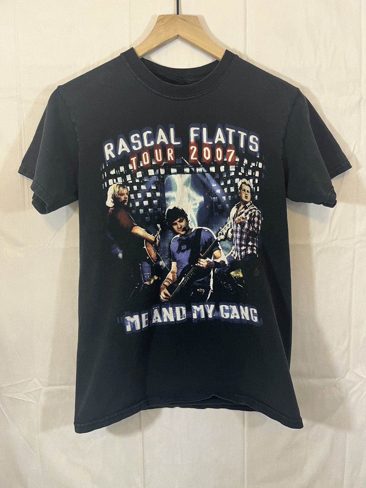 Band Tees × Vintage Distressed Faded Rascal Flats 2007 Me And My Gang ...