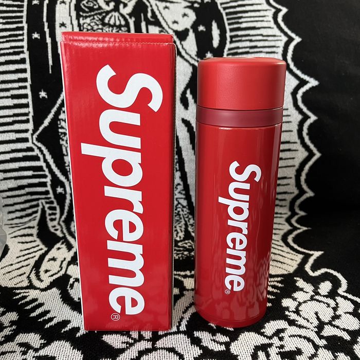 Supreme FW17 Supreme Zojirushi Stainless Steel Mug Red Box Logo