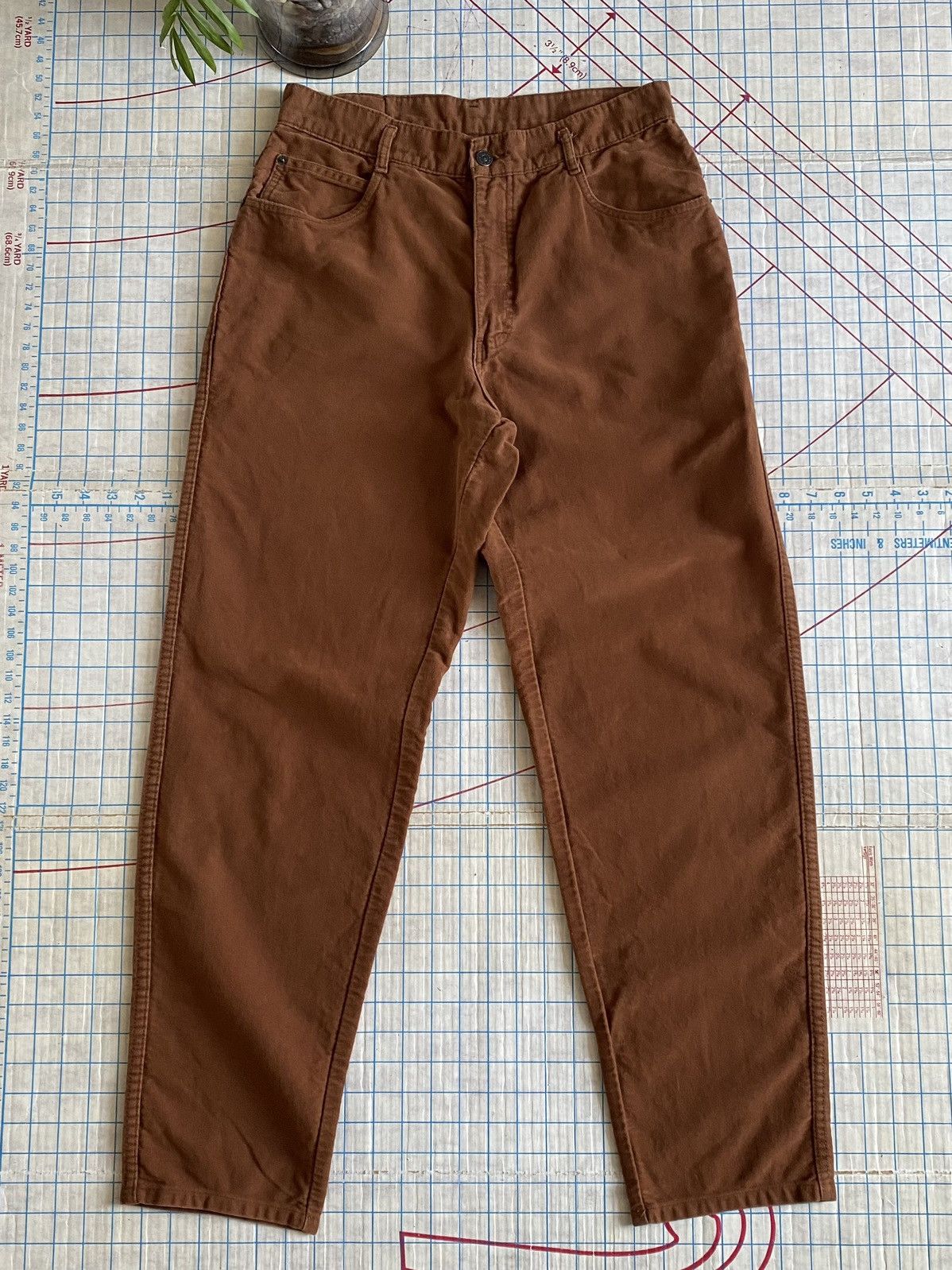 Club Monaco × Vintage Vintage Club Monaco Soft Cotton Brown Casual Pants Fits 30 Size US 30 / EU 46 - 1 Thumbnail