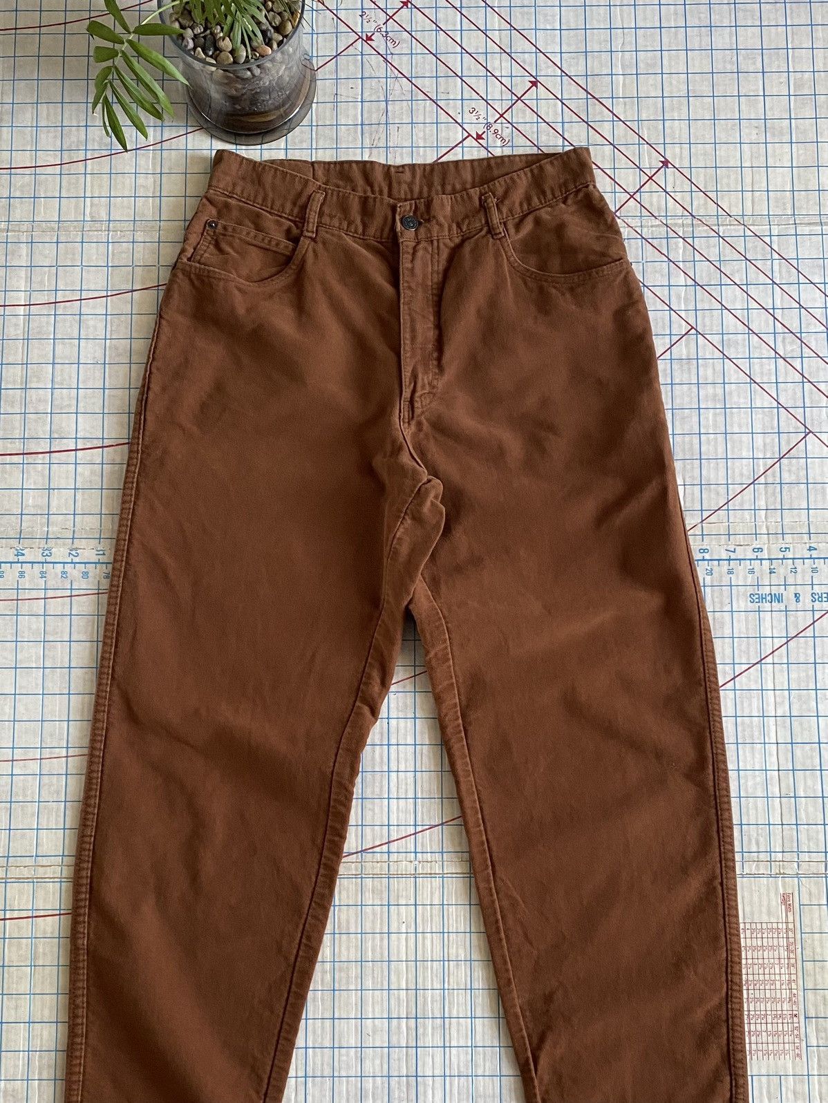Club Monaco × Vintage Vintage Club Monaco Soft Cotton Brown Casual Pants Fits 30 Size US 30 / EU 46 - 2 Thumbnail