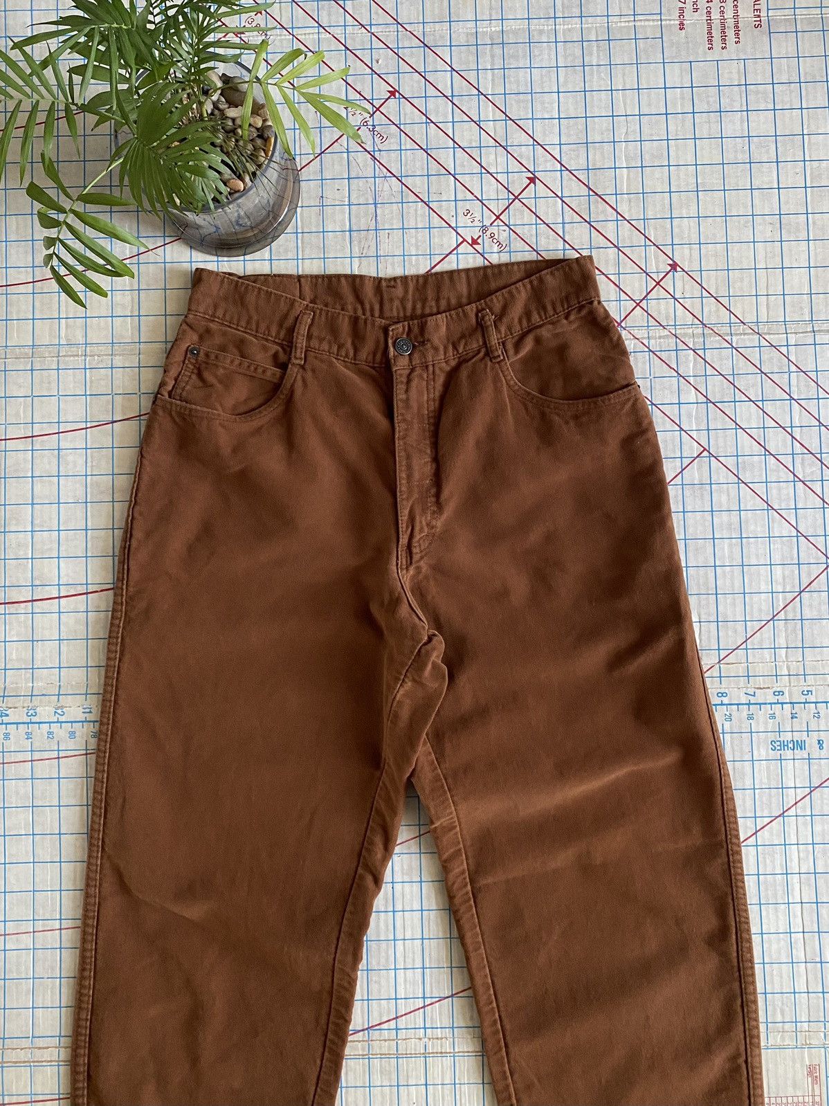 Club Monaco × Vintage Vintage Club Monaco Soft Cotton Brown Casual Pants Fits 30 Size US 30 / EU 46 - 4 Thumbnail