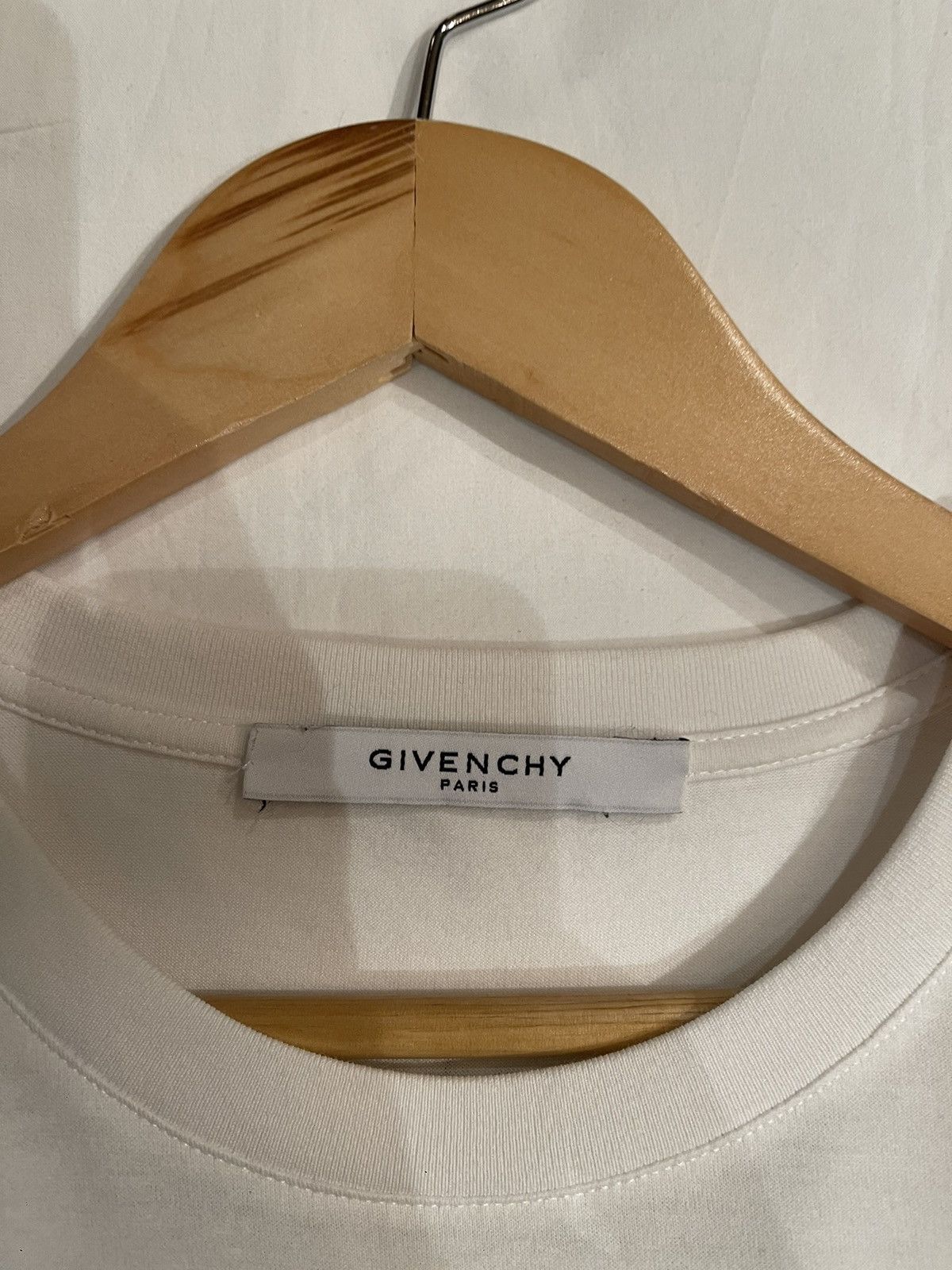 Givenchy Givenchy Paris white ‘Solar’ graphic T-Shirt Size US L / EU 52-54 / 3 - 3 Thumbnail