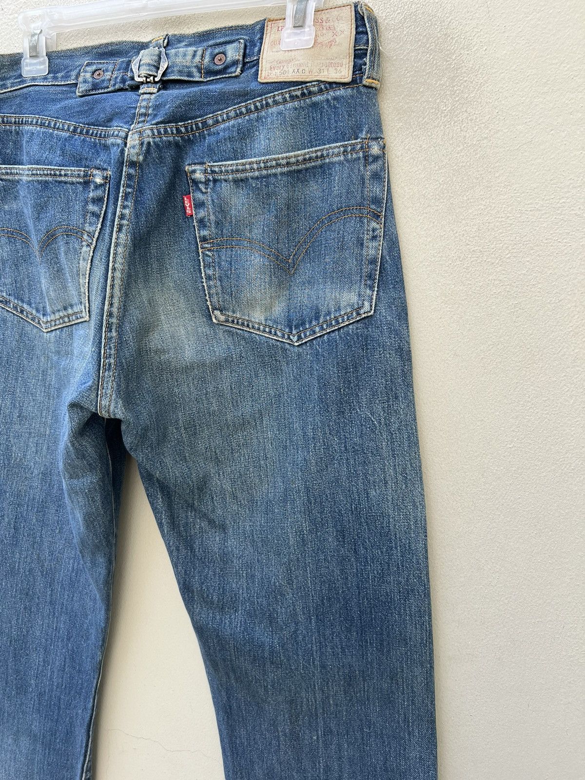 Levi's Vintage Clothing Vintage 1998 LVC Levi’s 501 XXc #555 Selvedge Denim Jeans Size US 29 - 18 Thumbnail
