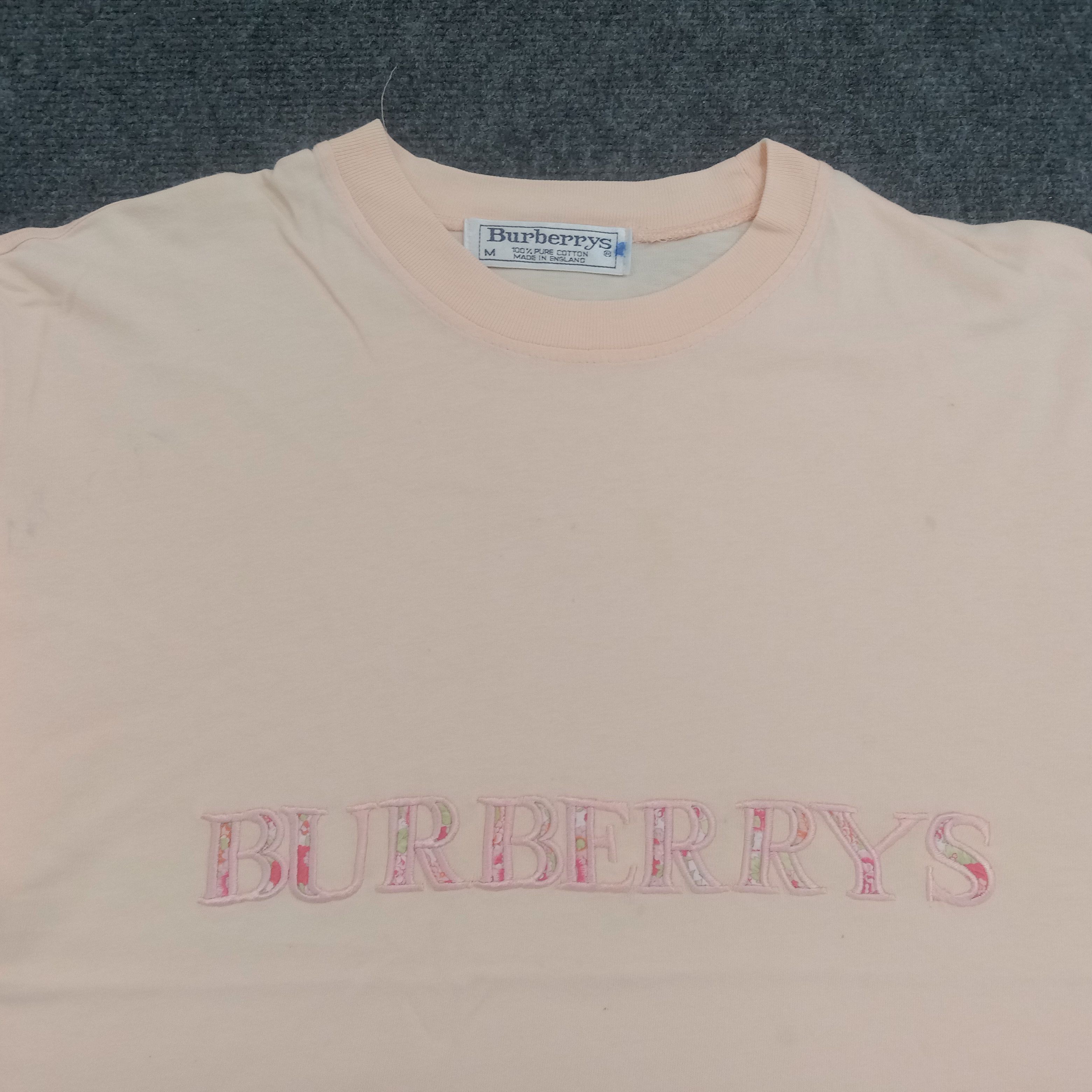 Burberry × Vintage Burberry Embroidery Spell Out Vintage T-Shirt Made England Size US M / EU 48-50 / 2 - 2 Thumbnail