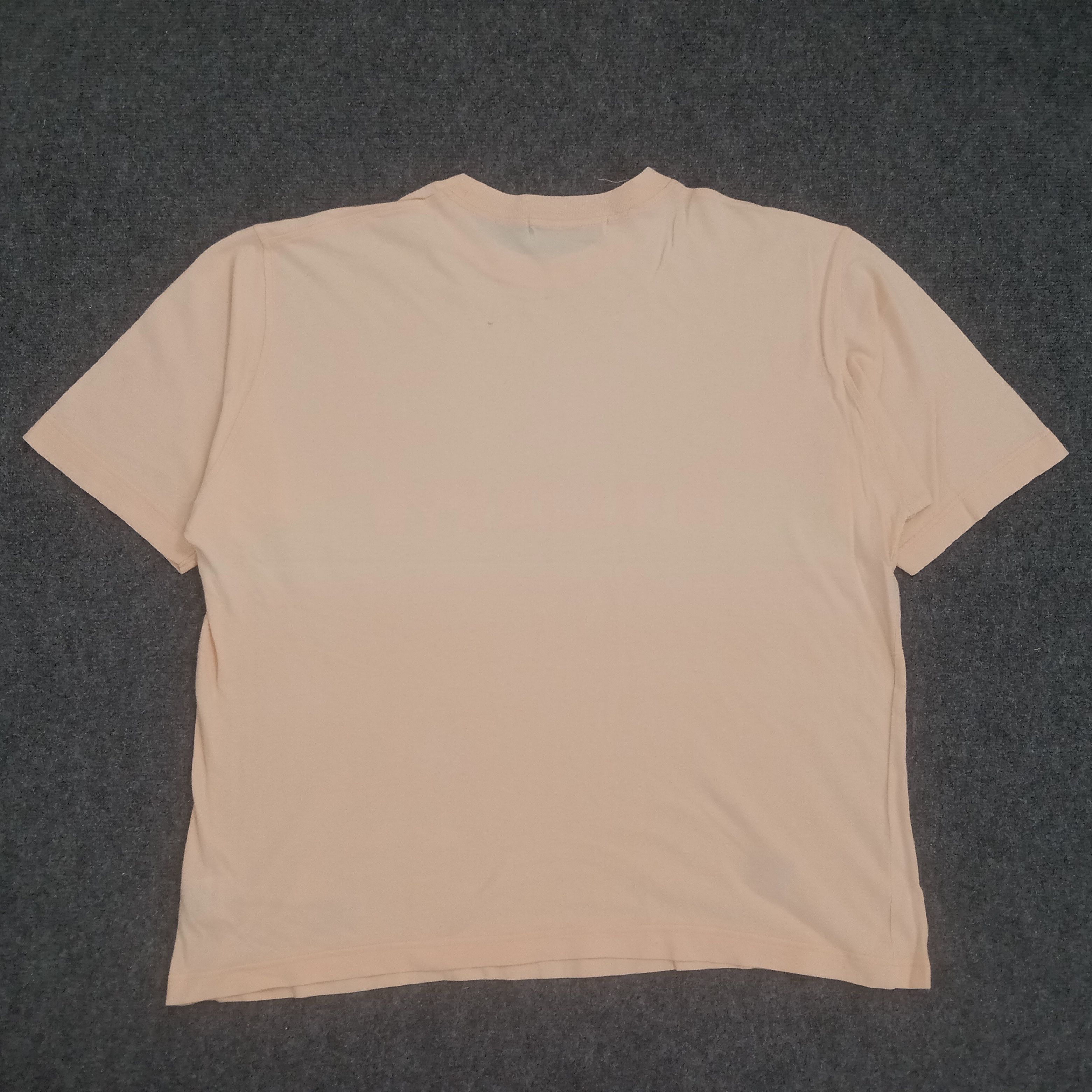 Burberry × Vintage Burberry Embroidery Spell Out Vintage T-Shirt Made England Size US M / EU 48-50 / 2 - 3 Thumbnail