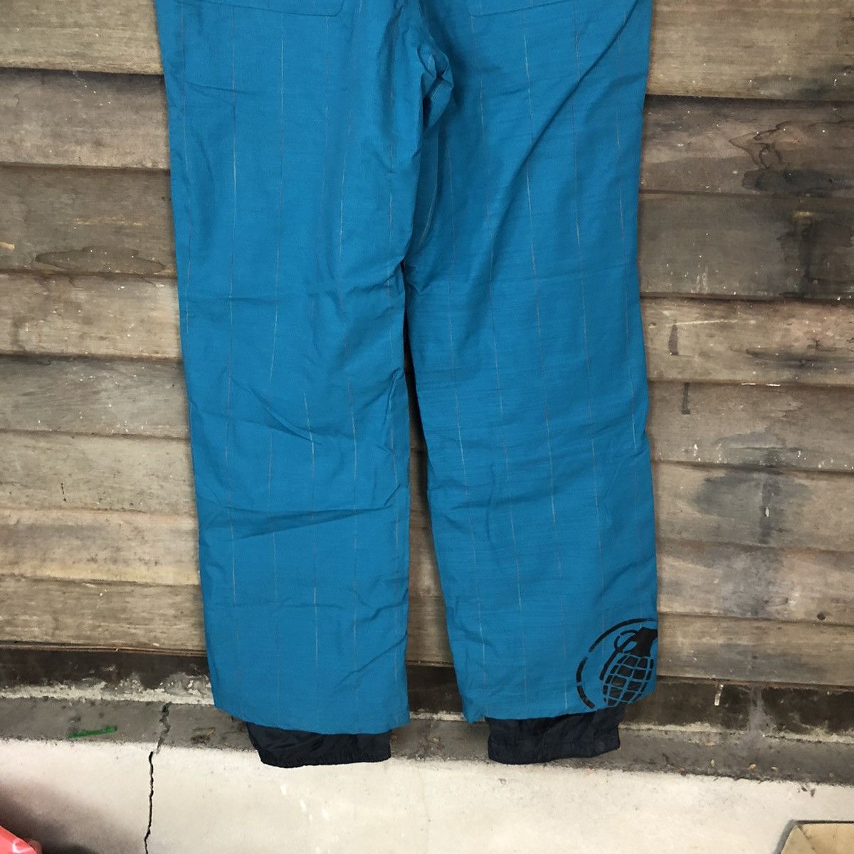 Grenade Grenade Blue sportwear winter ski Cargo Pants #2843 Size US 37 - 13 Thumbnail