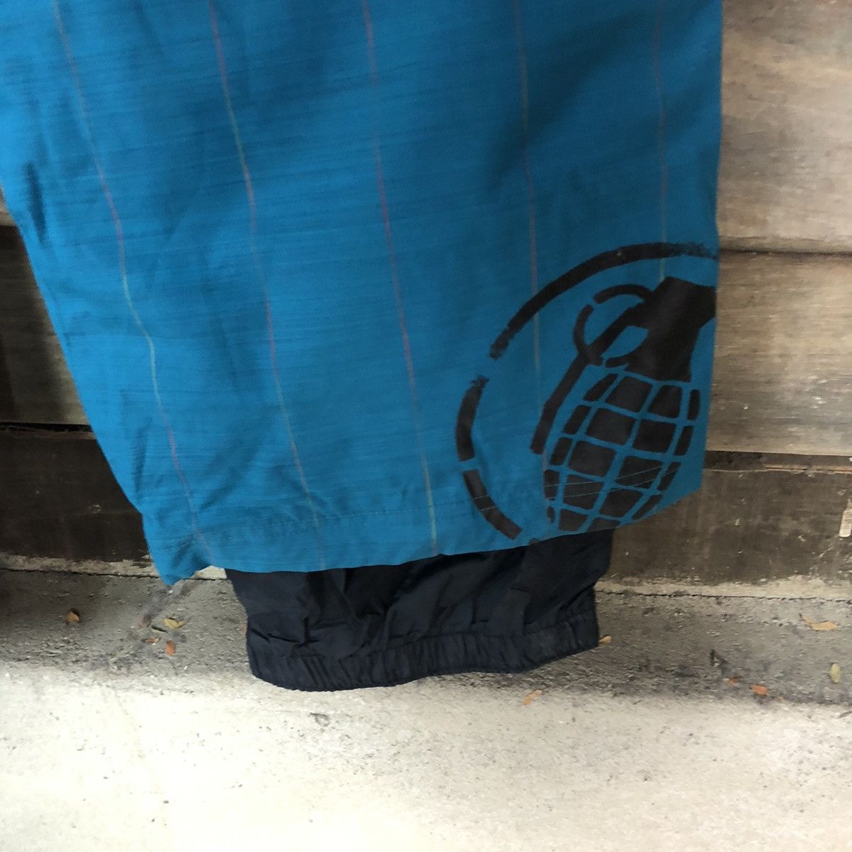 Grenade Grenade Blue sportwear winter ski Cargo Pants #2843 Size US 37 - 17 Thumbnail
