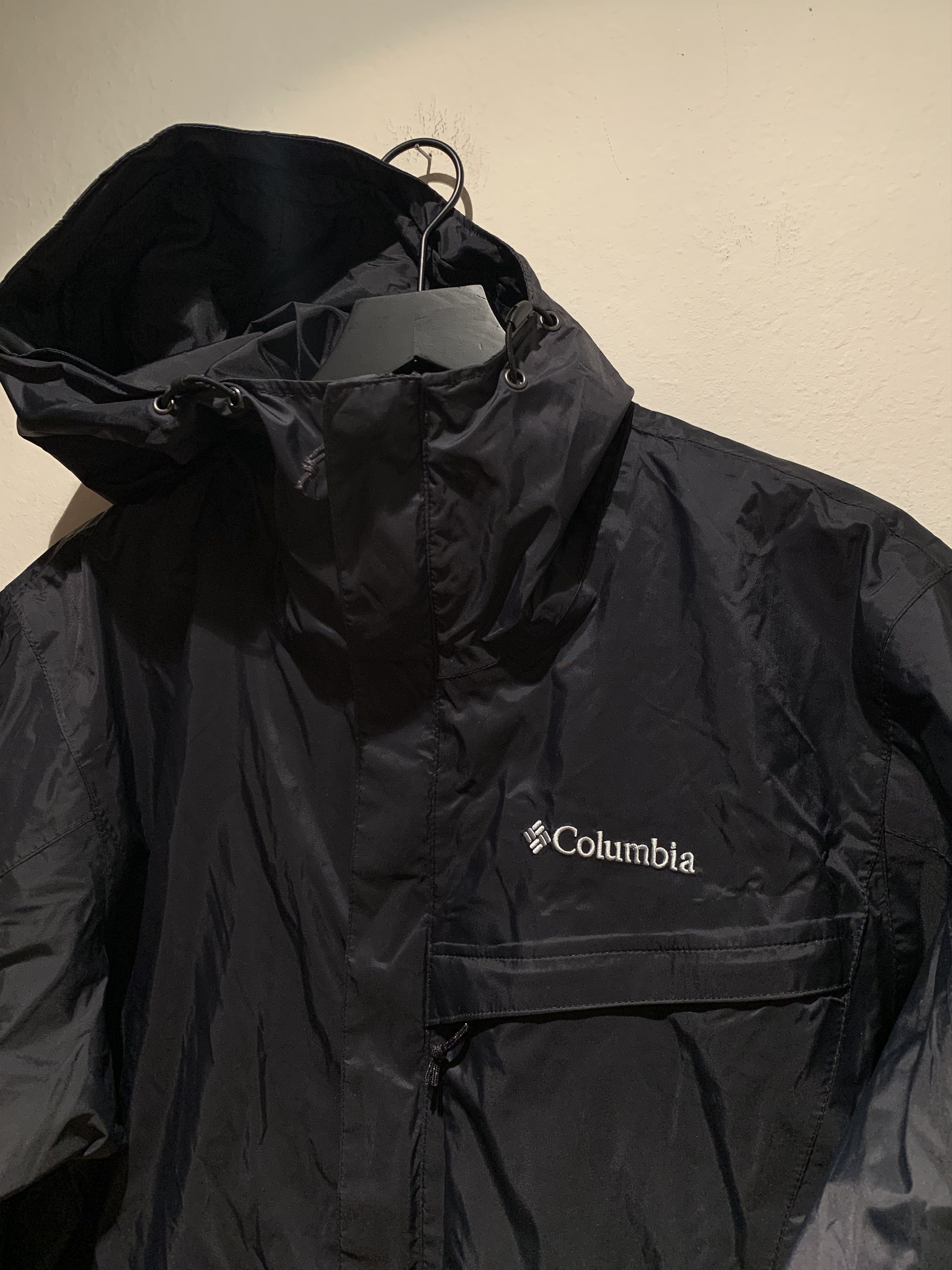 Columbia *RARE* Columbia Omni-Tech Rain Jacket - Small Size US S / EU 44-46 / 1 - 2 Thumbnail