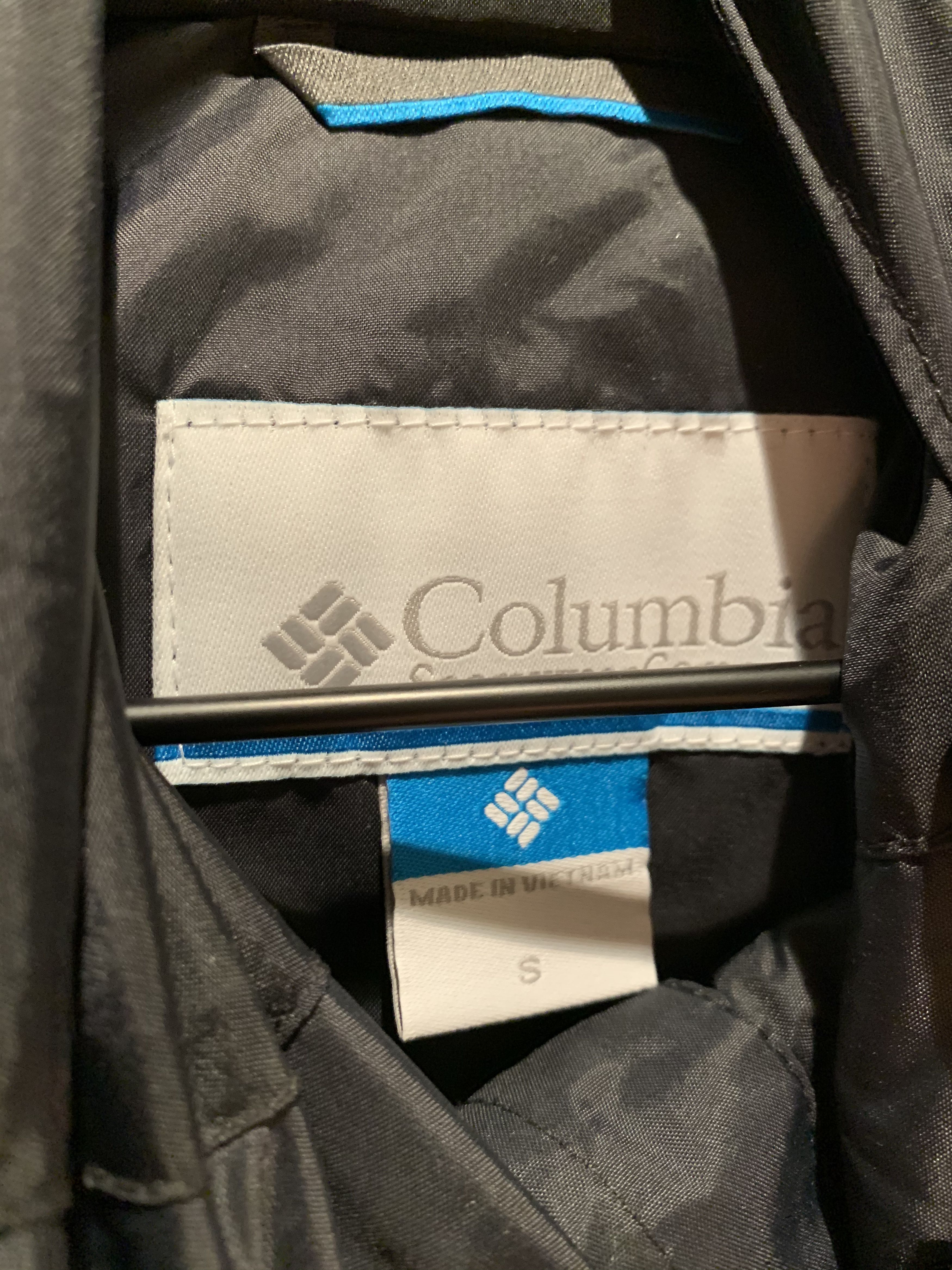 Columbia *RARE* Columbia Omni-Tech Rain Jacket - Small Size US S / EU 44-46 / 1 - 4 Thumbnail