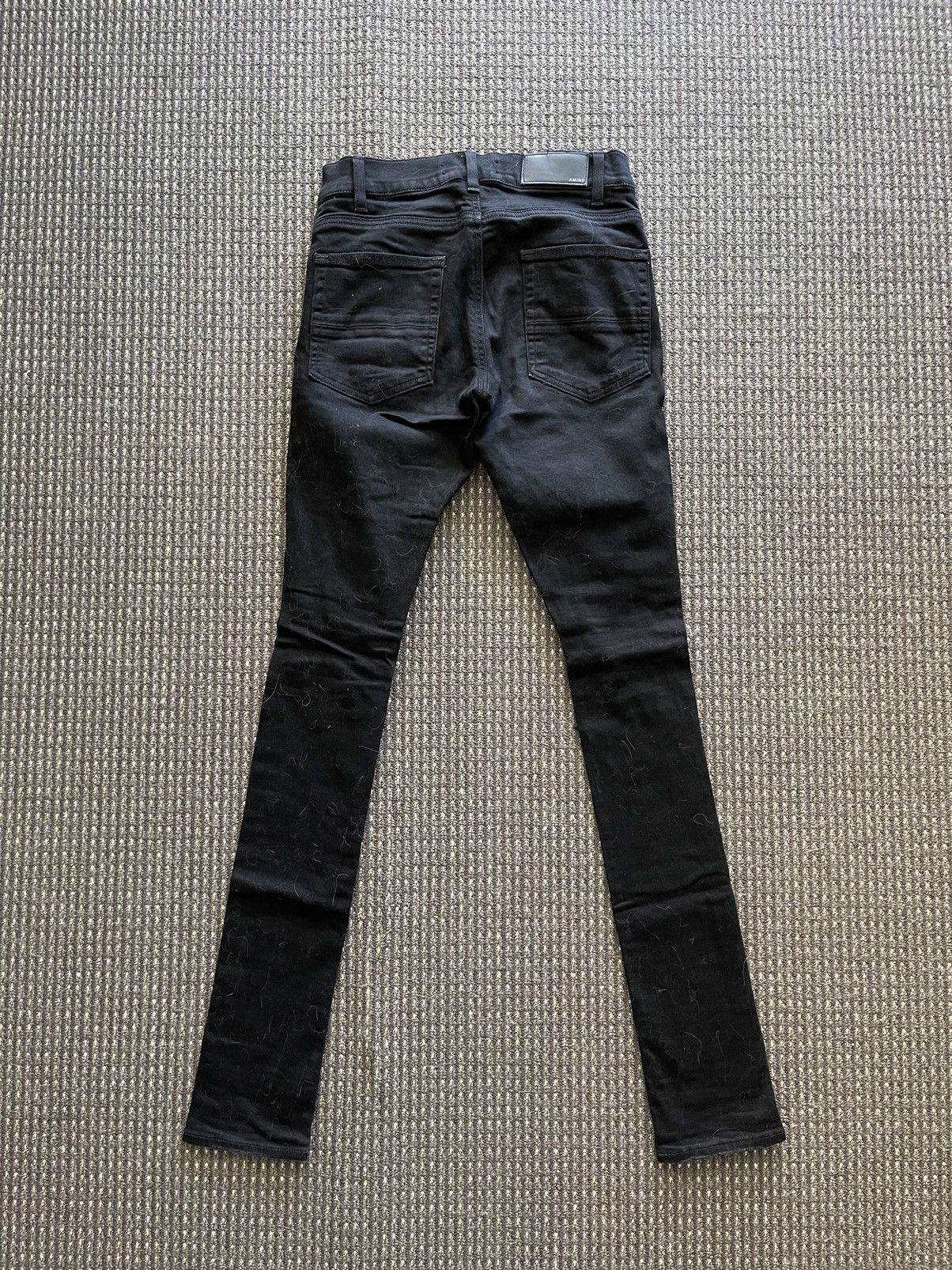 2018 Distressed Jeans