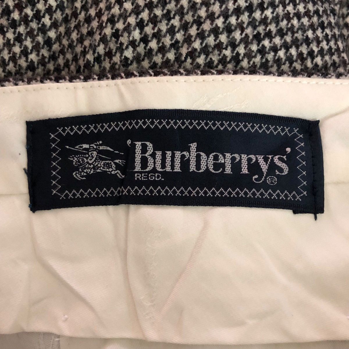 Burberry Burberry Grey Wool Casual Size US 34 / EU 50 - 5 Thumbnail