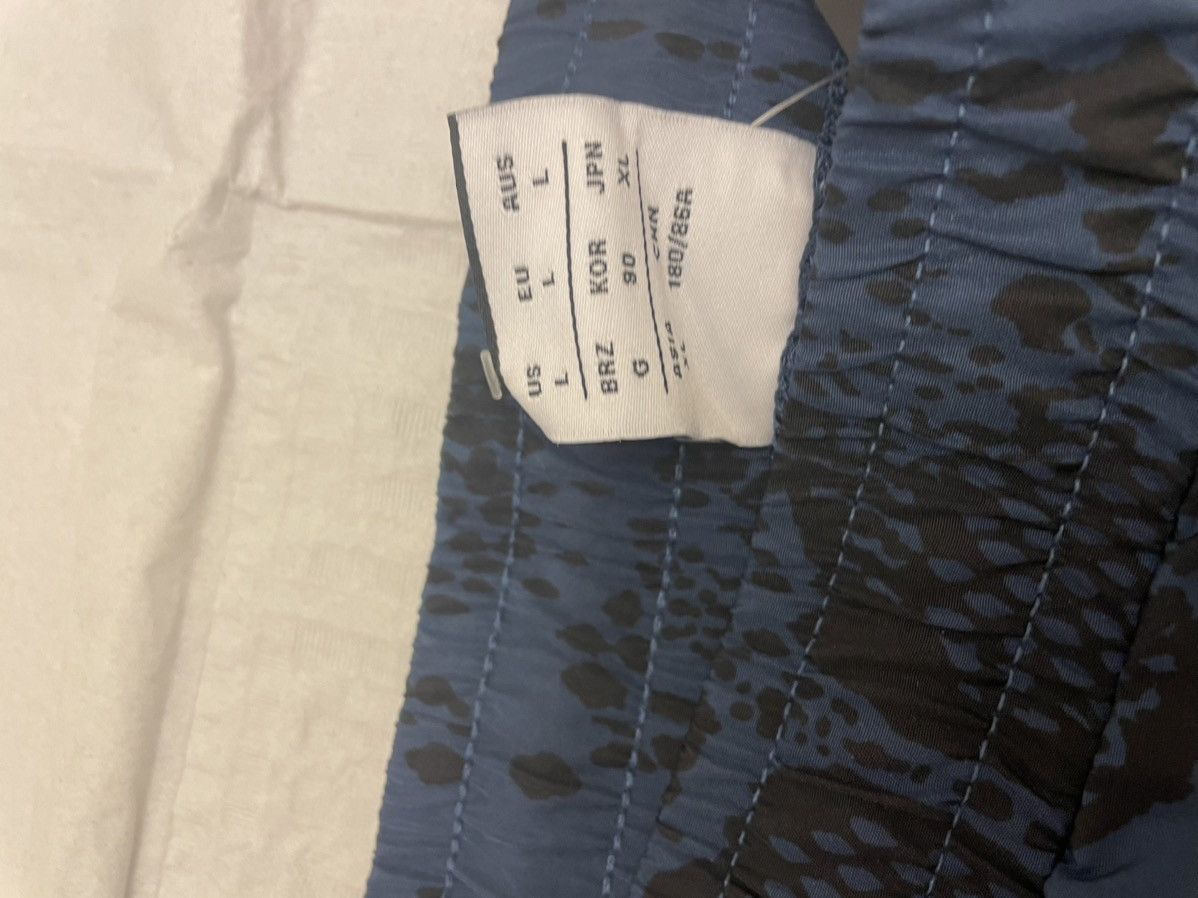 New Balance New balance x SNS track pants Size US 34 / EU 50 - 8 Thumbnail