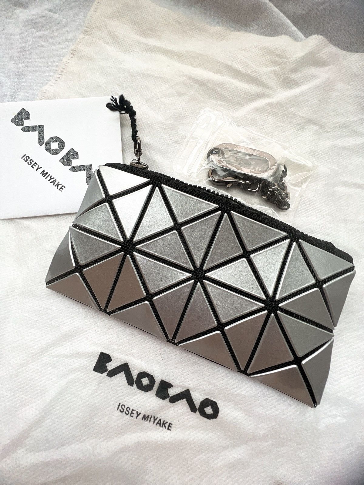 Issey Miyake × Japanese Brand Bao Bao Coins purse wallet cardholder with chain Size ONE SIZE - 6 Thumbnail