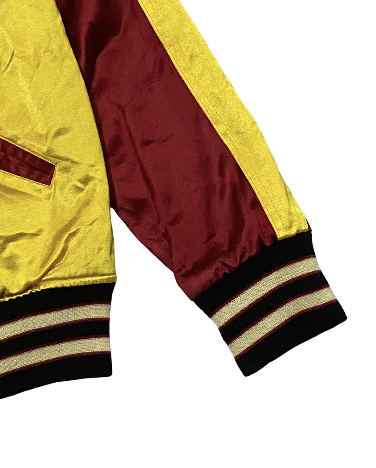 Toyo Enterprises Vintage Toyo Enterprise Embroidery Snep Button Jacket Size US S / EU 44-46 / 1 - 16 Thumbnail