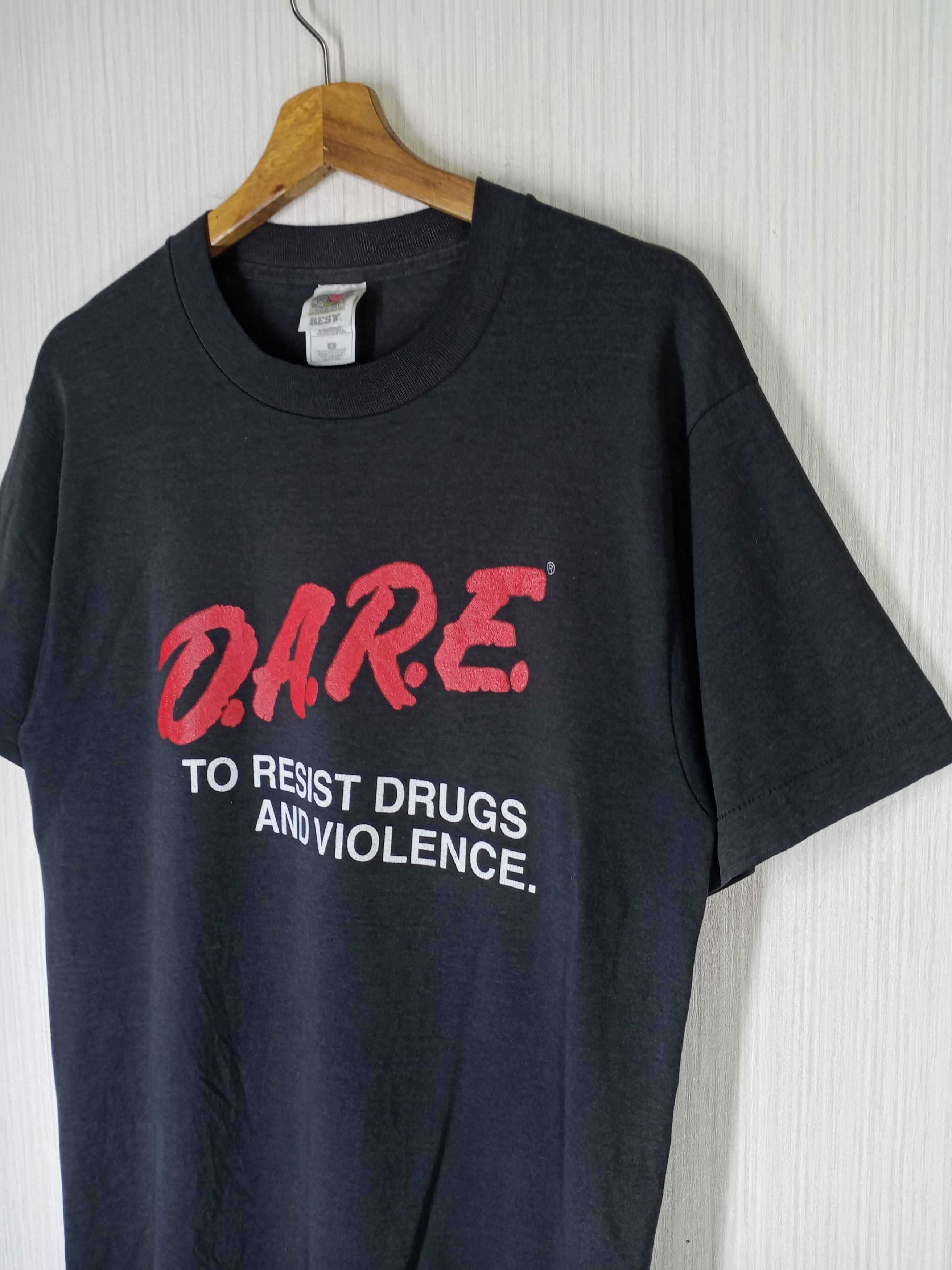 D.A.R.E Rare Vintage 90s D.A.R.E Tshirt Size US M / EU 48-50 / 2 - 6 Thumbnail