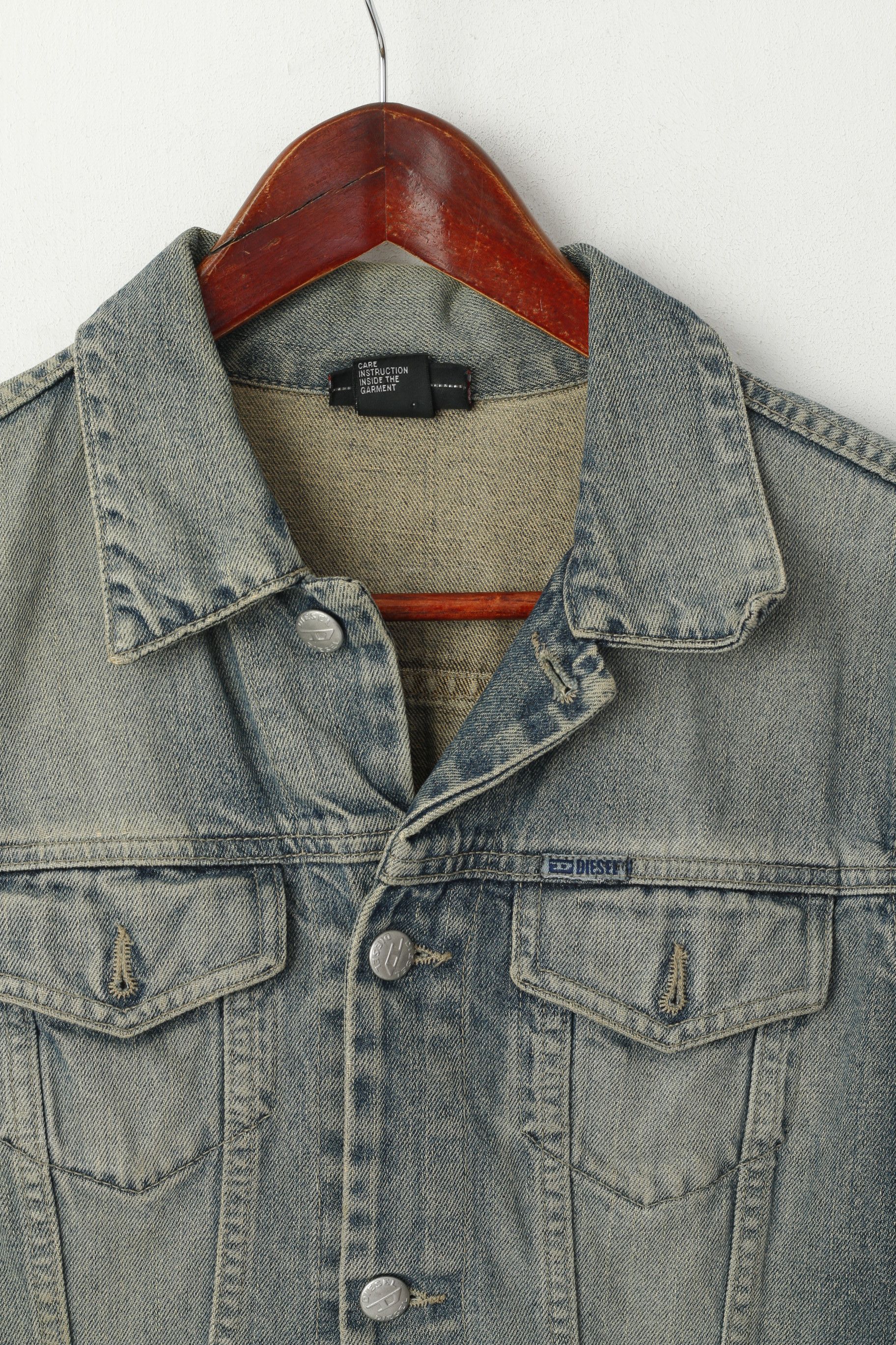 Diesel Diesel Women M (S) Denim Jacket Blue Faded 1633 Size M / US 6-8 / IT 42-44 - 3 Thumbnail