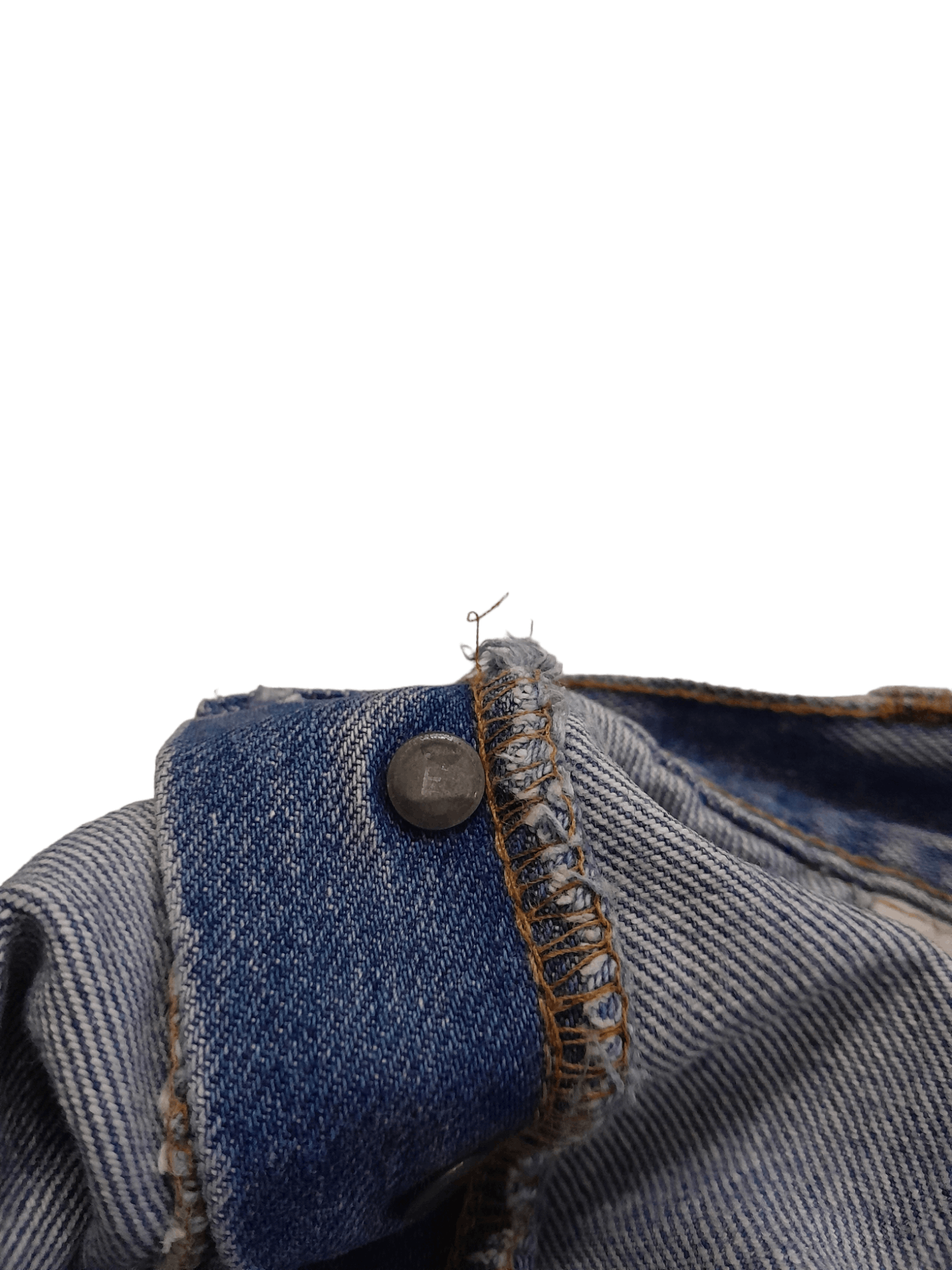 Vintage Vtg Levis 501 USA Selvedge stamped 'F' Button Denim (E551) Size US 32 / EU 48 - 7 Thumbnail