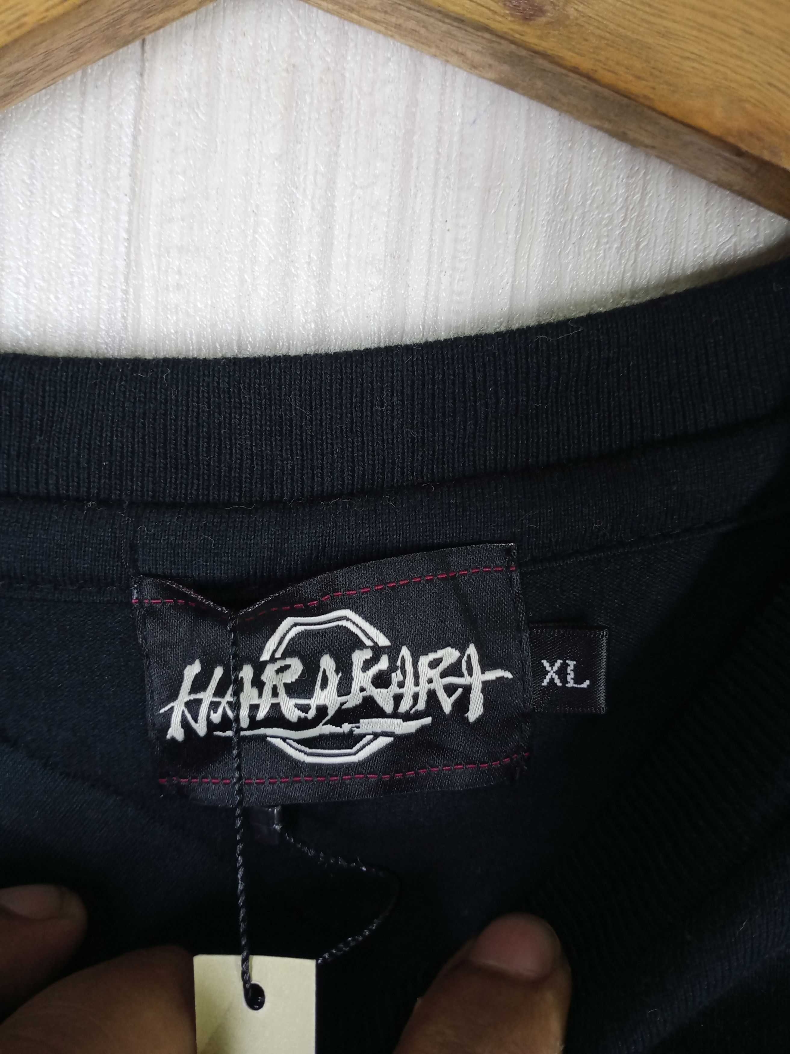 Japanese Brand RARE HARAKIRI OVERPRINT EMBROIDERED LOGO TSHIRT Size US L / EU 52-54 / 3 - 8 Thumbnail