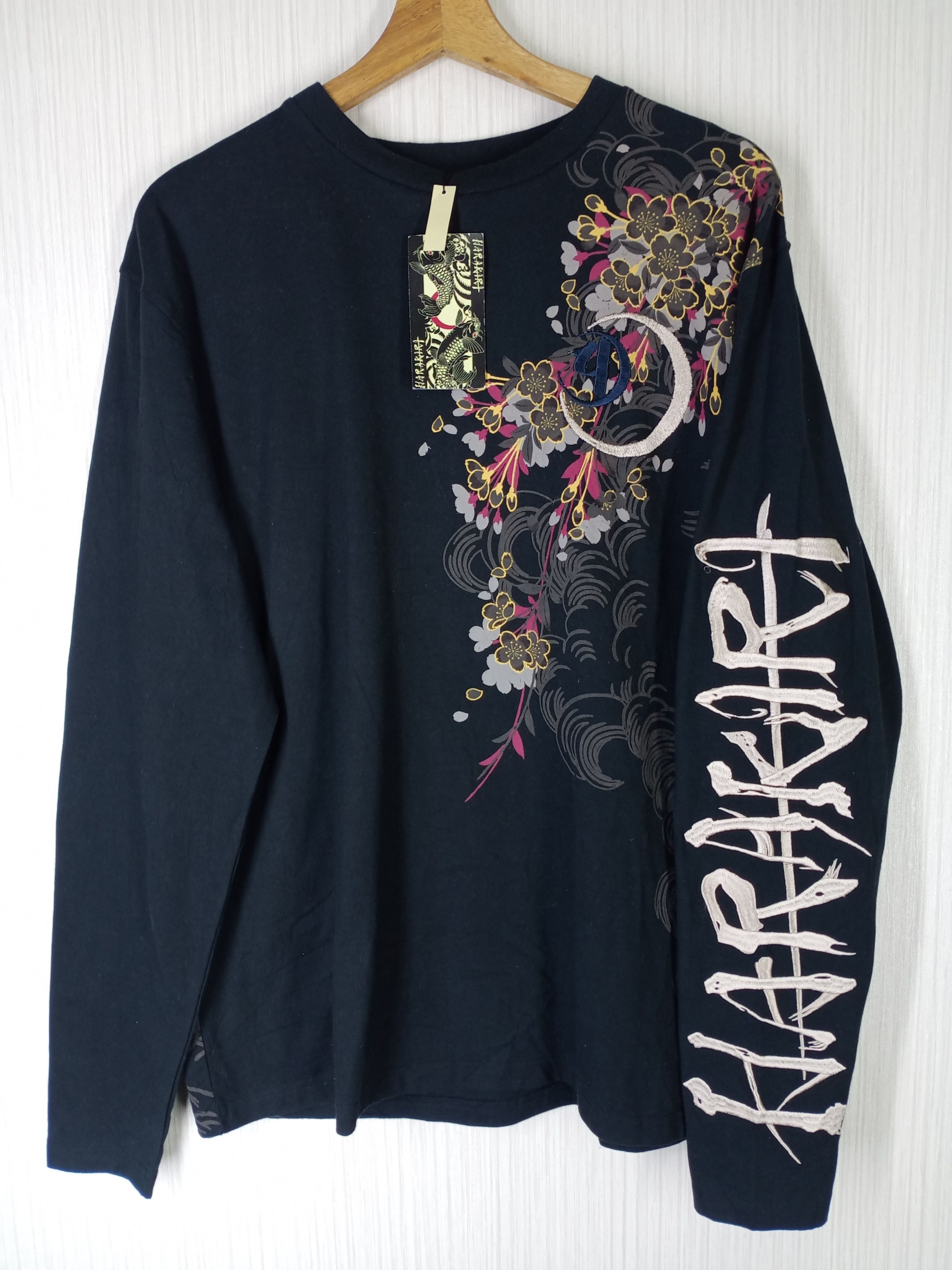 Japanese Brand RARE HARAKIRI OVERPRINT EMBROIDERED LOGO TSHIRT Size US L / EU 52-54 / 3 - 4 Thumbnail