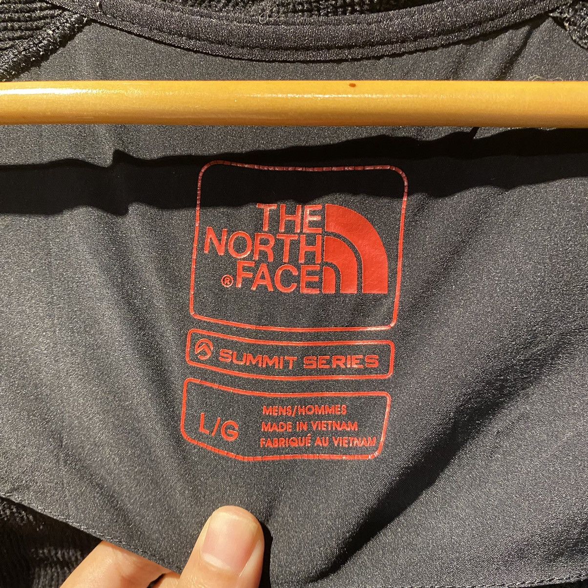 Summit Clothing × The North Face RARE‼️The North Face Summit Series Basic Logo Light Jackets Size US L / EU 52-54 / 3 - 11 Thumbnail
