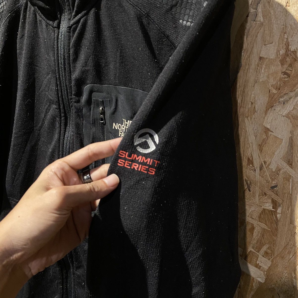 Summit Clothing × The North Face RARE‼️The North Face Summit Series Basic Logo Light Jackets Size US L / EU 52-54 / 3 - 5 Thumbnail