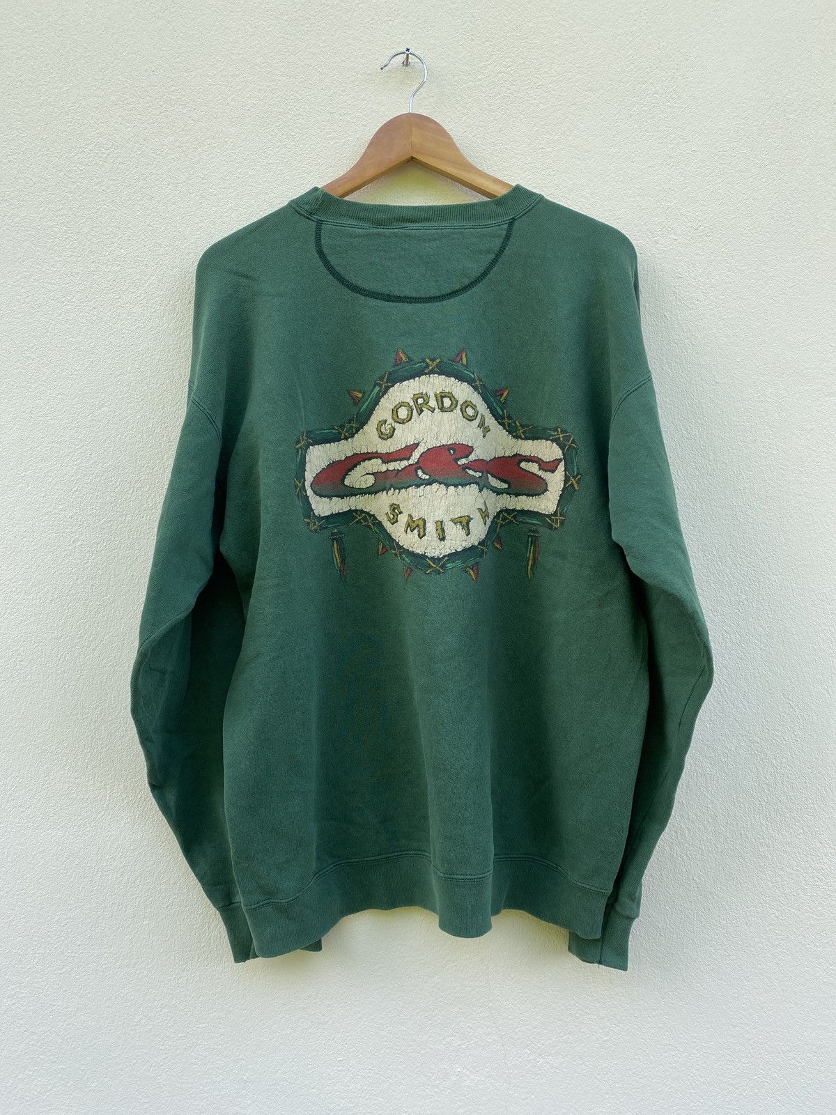 Santa Cruz Skateboards Vintage 90s Gordon And Smith Surfboards Crewneck Sweatshirt Size US L / EU 52-54 / 3 - 1 Thumbnail