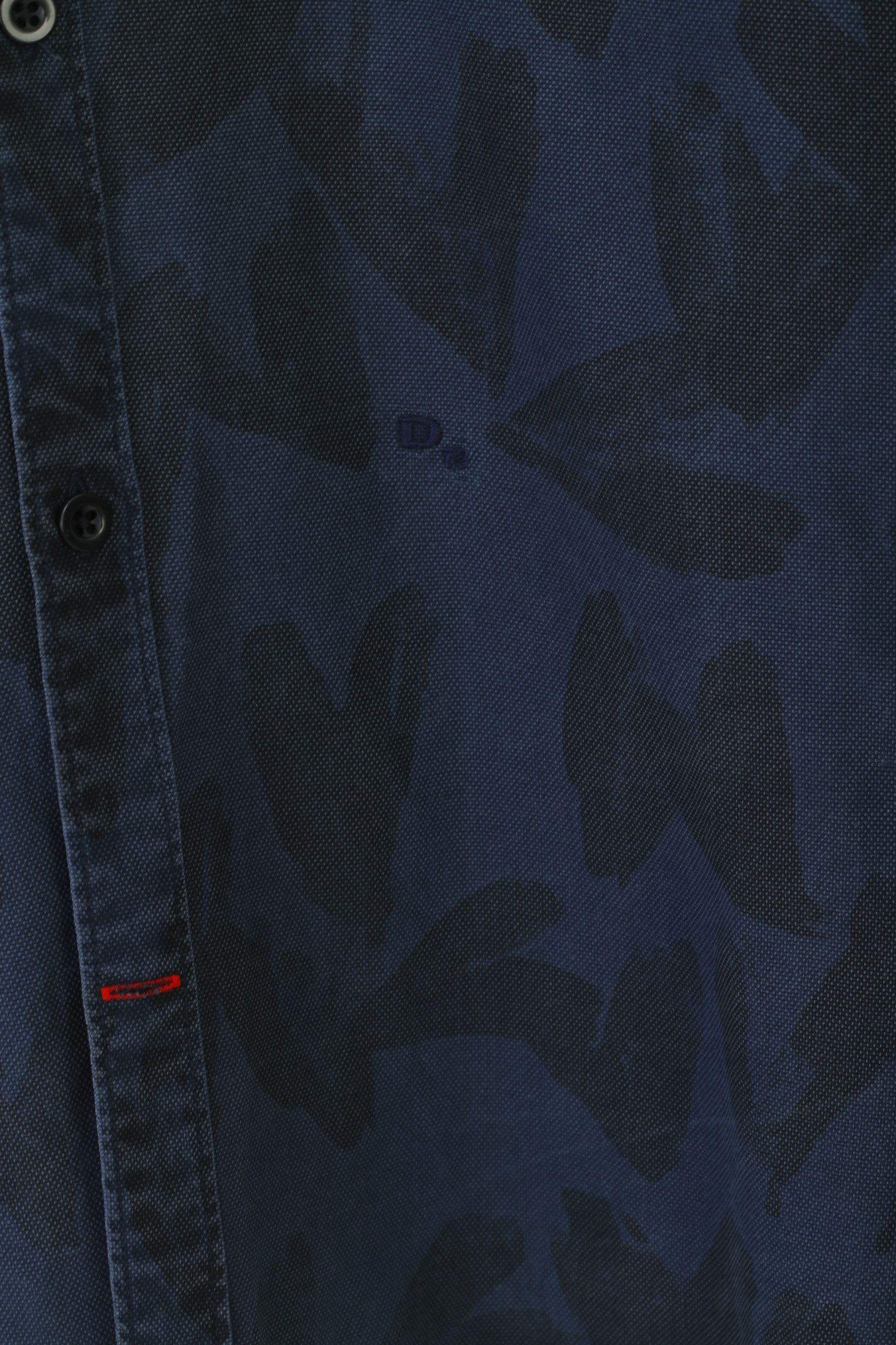 Diesel Diesel Men L (M) Casual Shirt Navy Printed Lyocell 0484 Size US L / EU 52-54 / 3 - 5 Thumbnail