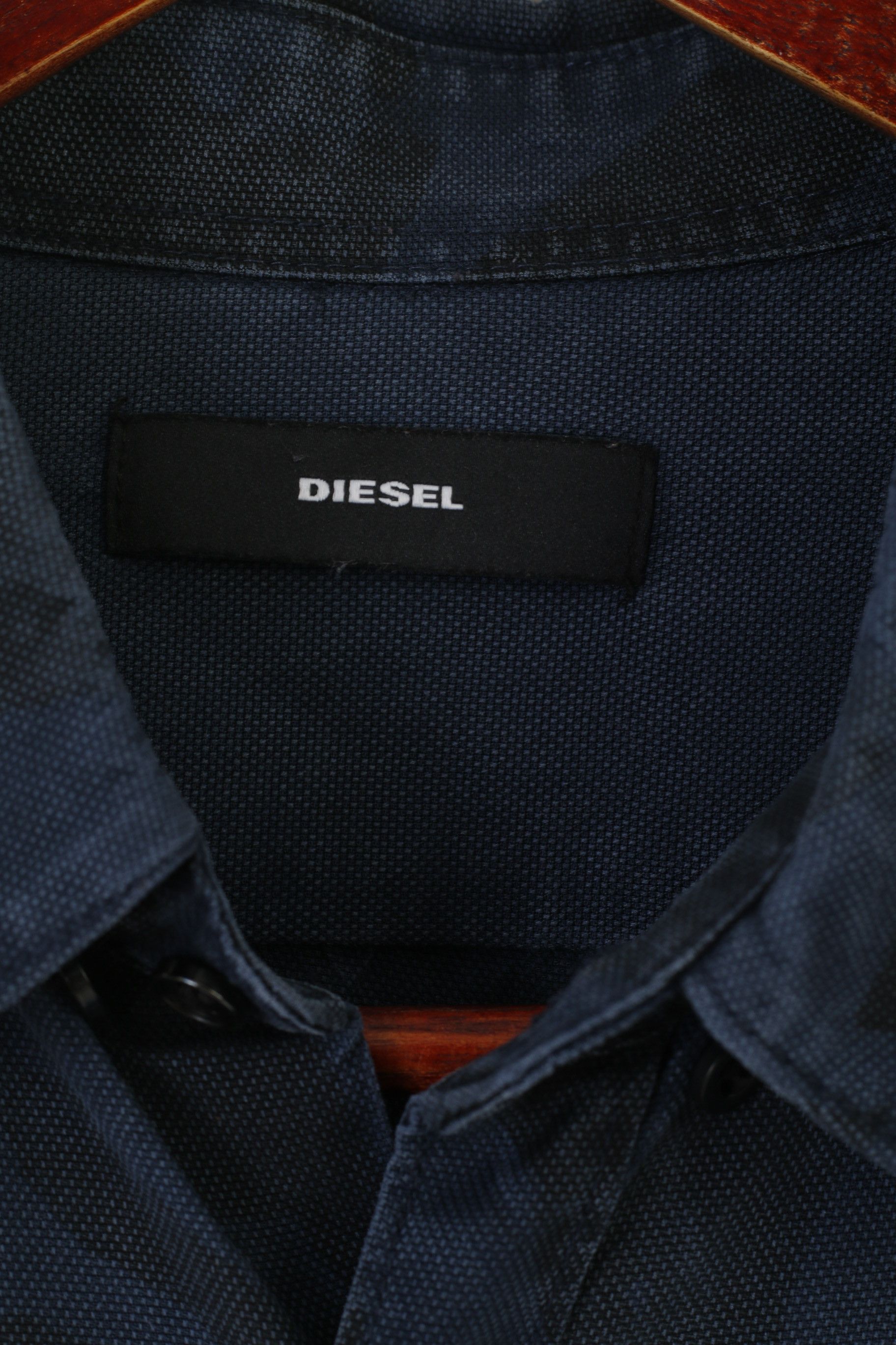 Diesel Diesel Men L (M) Casual Shirt Navy Printed Lyocell 0484 Size US L / EU 52-54 / 3 - 6 Thumbnail