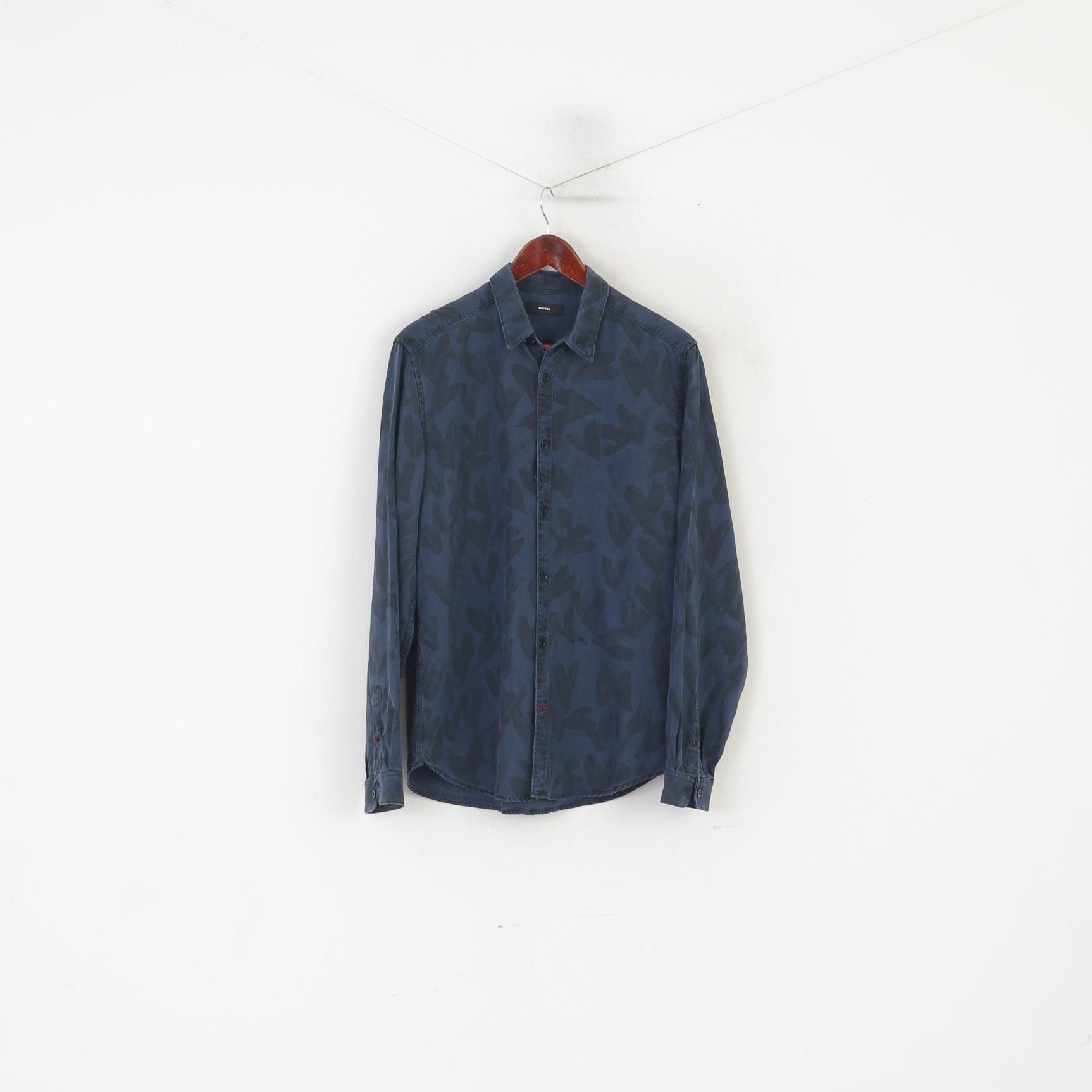 Diesel Diesel Men L (M) Casual Shirt Navy Printed Lyocell 0484 Size US L / EU 52-54 / 3 - 2 Thumbnail