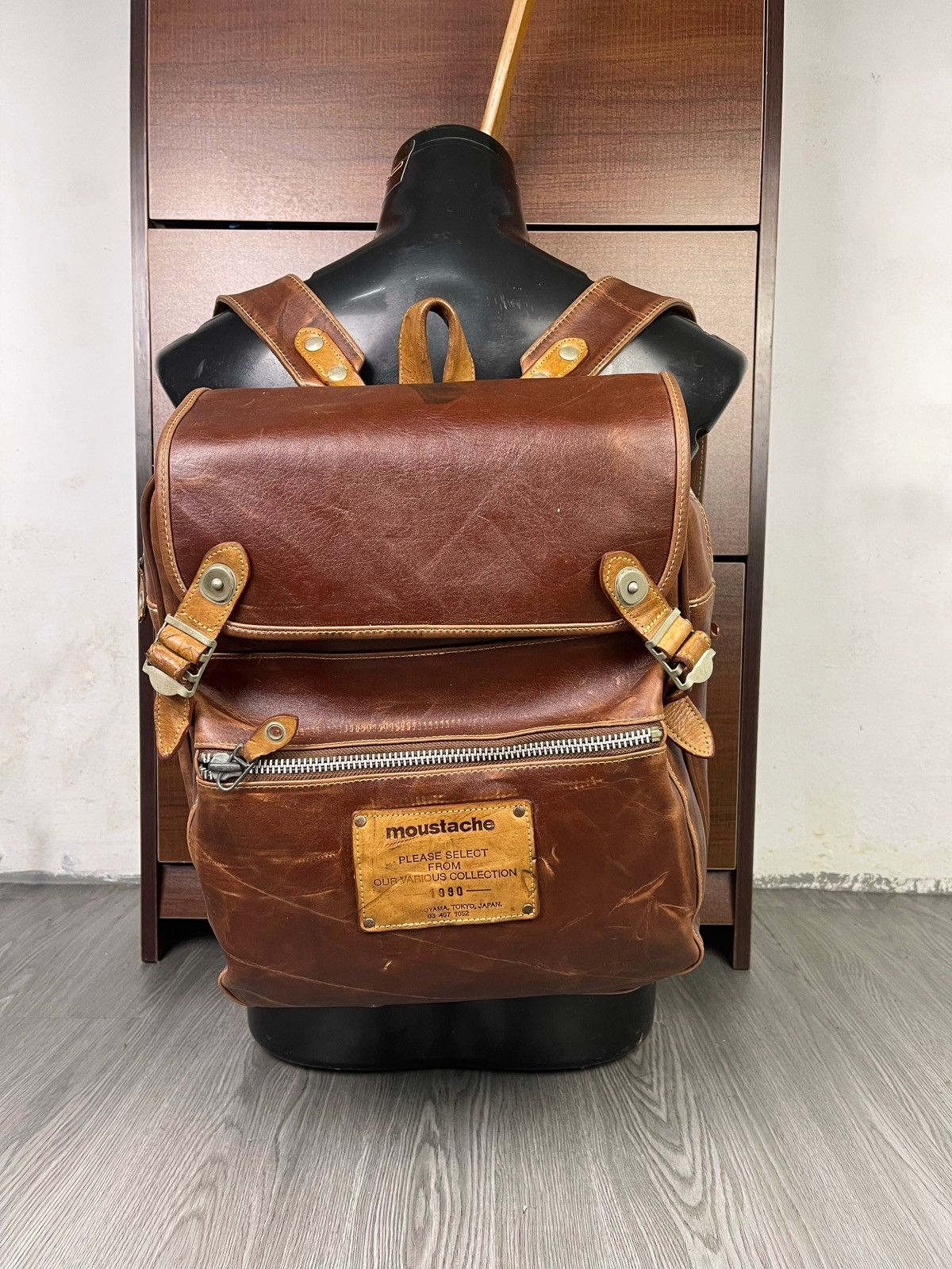 Vintage 90s moustache japan full leather box bagpack Size ONE SIZE - 4 Thumbnail