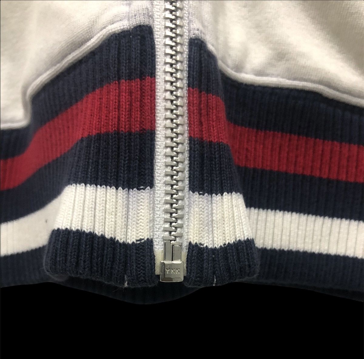 Burberry Burberry Black Label Jacket White with Navy&Burgundy Accents Size US M / EU 48-50 / 2 - 8 Thumbnail