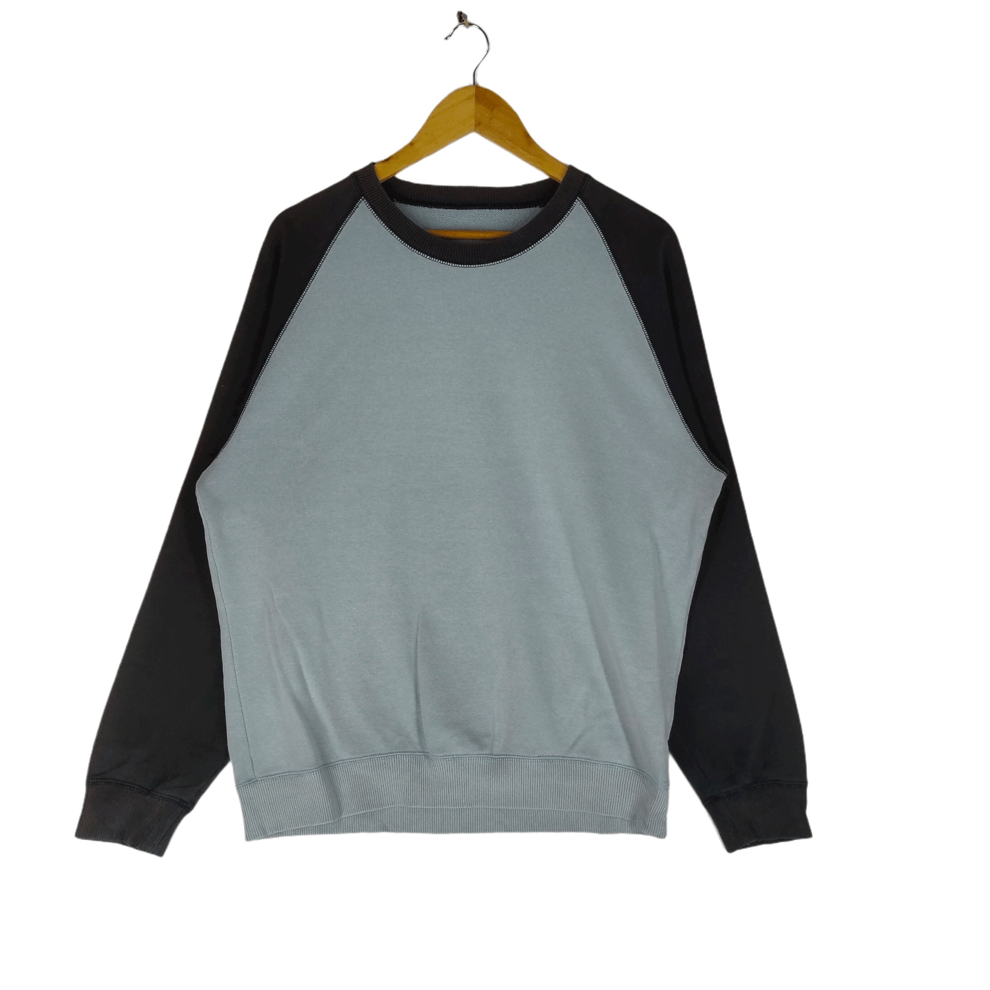 image of Uniqlo Plain Two Color Large Size Crewneck Sweatshirt, Men's