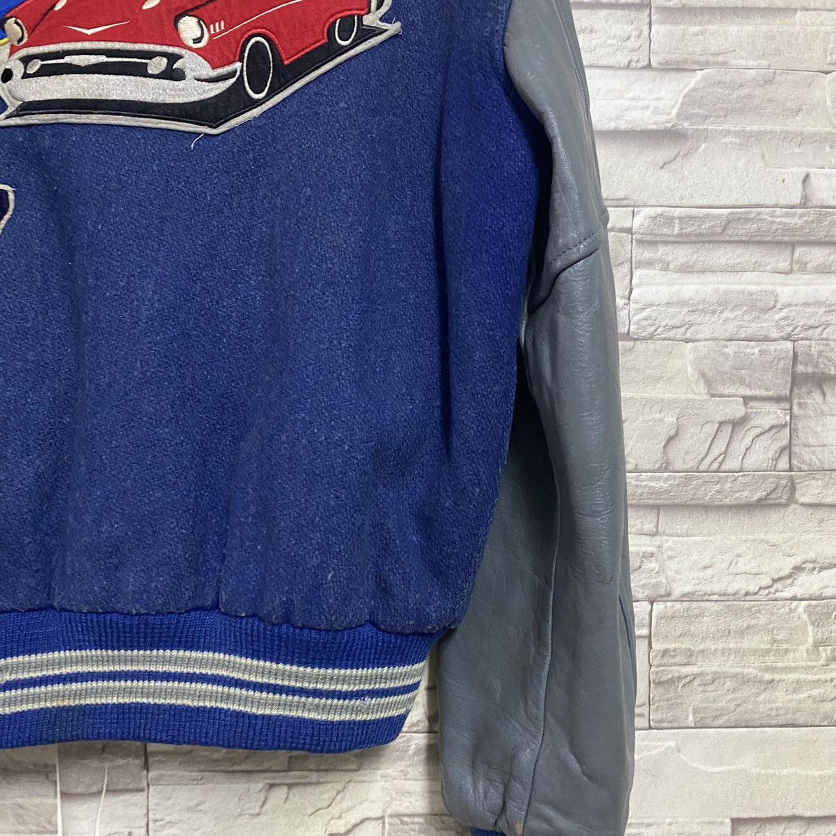 Vintage Vintage 70s CATCHBALL Varsity Leather Jacket Size US M / EU 48-50 / 2 - 15 Thumbnail