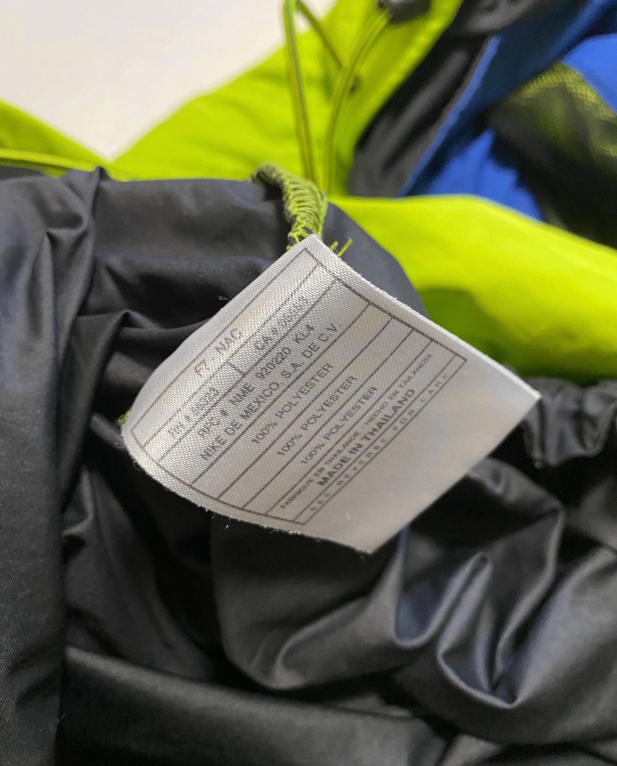 Nike ACG Vintage Nike ACG Jacket Size US XL / EU 56 / 4 - 11 Thumbnail
