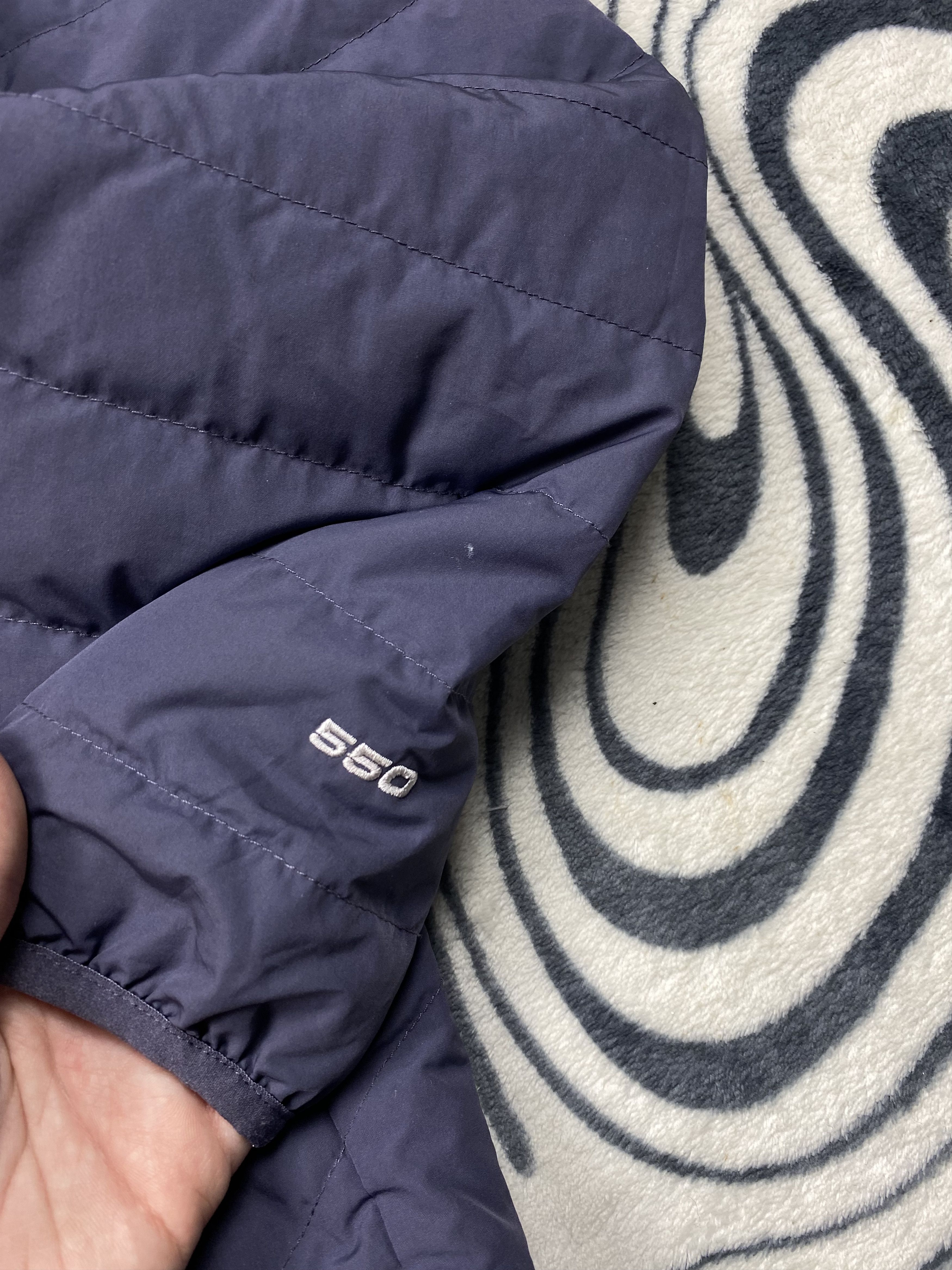 The North Face × Vintage The North Face WMNS Light Goose Down Puffer Jacket 550 Size M / US 6-8 / IT 42-44 - 4 Thumbnail
