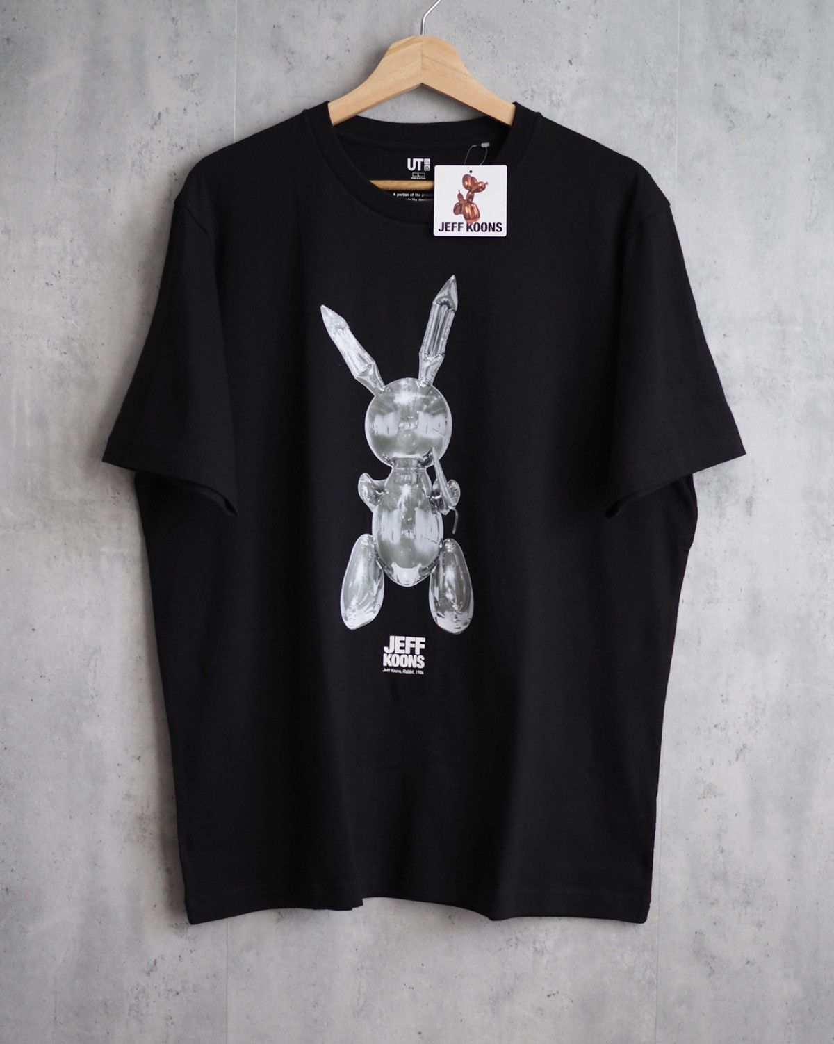 Uniqlo Jeff Koons rabbit stainless steel art uniqlo large | Grailed