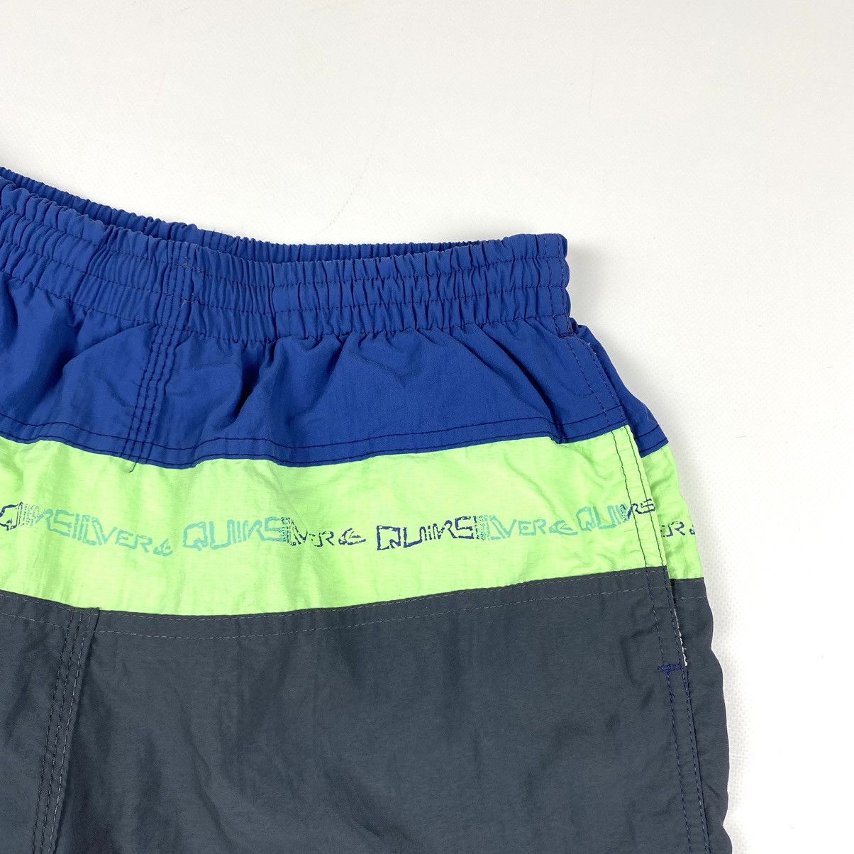 Quiksilver Early 90’s Y2K Vintage Quiksilver Patch Shorts Swim Wear Size US 32 / EU 48 - 4 Thumbnail