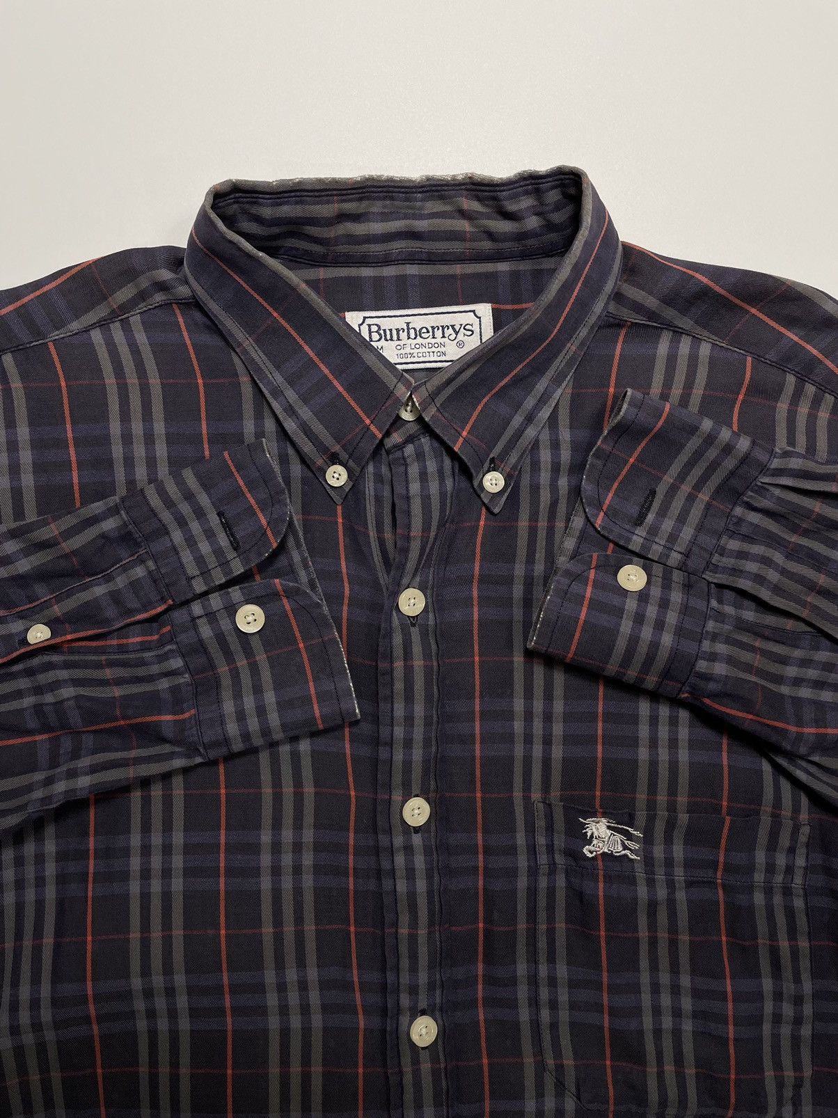 Burberry × Designer × Vintage Vintage 90s Burberrys Nova check plaid button monogram tart Size US M / EU 48-50 / 2 - 4 Thumbnail