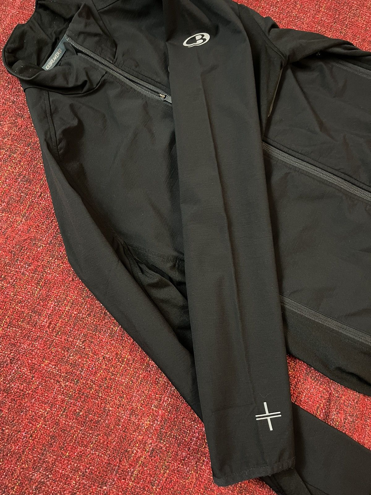 Designer × Icebreaker Icebreaker gorpcore style soft-shell jacket Size US M / EU 48-50 / 2 - 2 Thumbnail